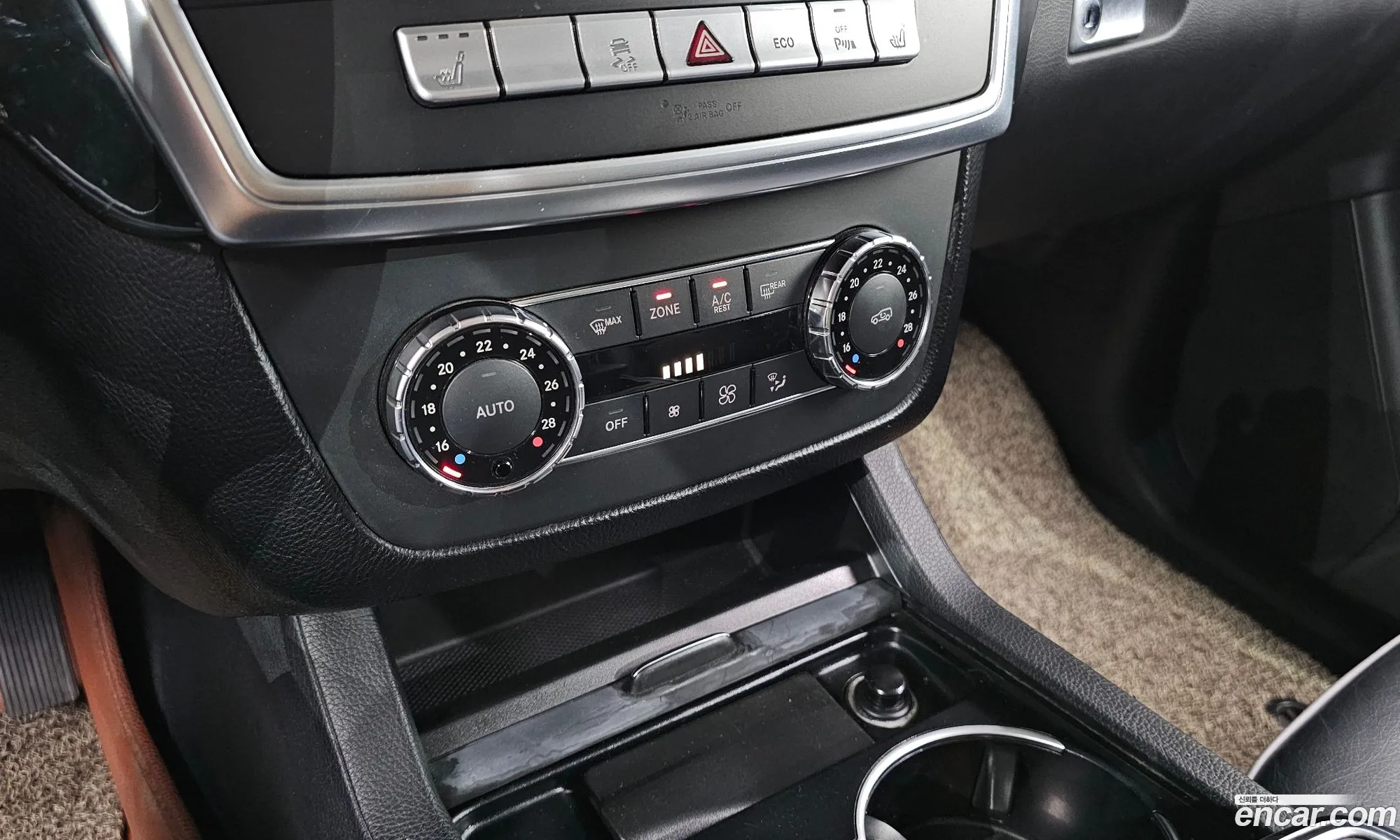 Mercedes-Benz M-Class W166 2012 — 17