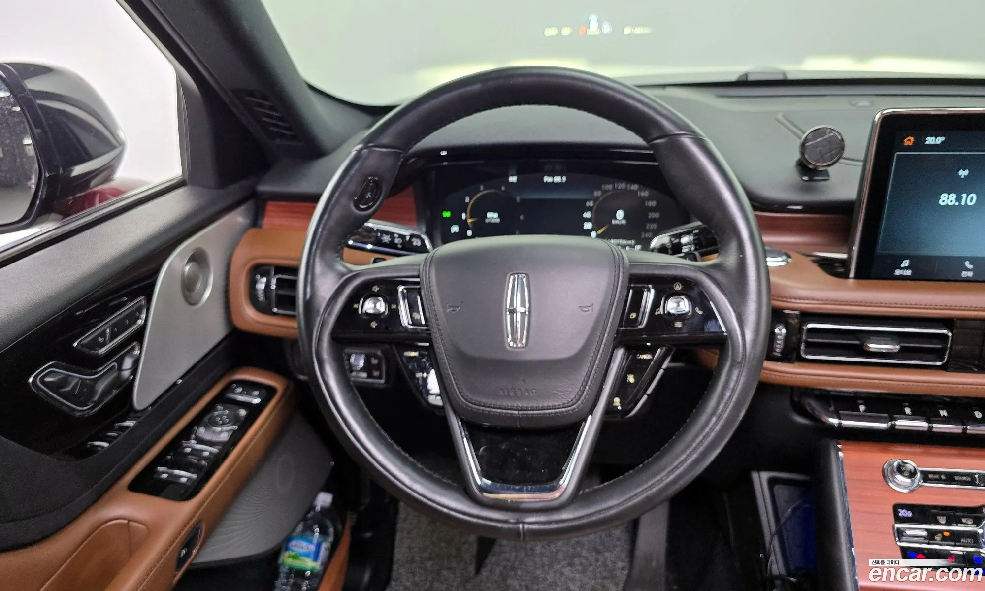 Lincoln Aviator 2020 — 6