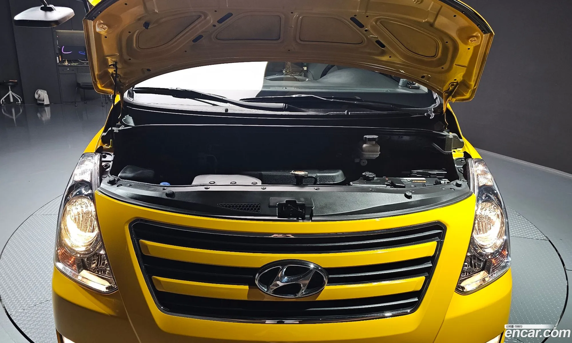 Hyundai Grand Starex 2016 — 7