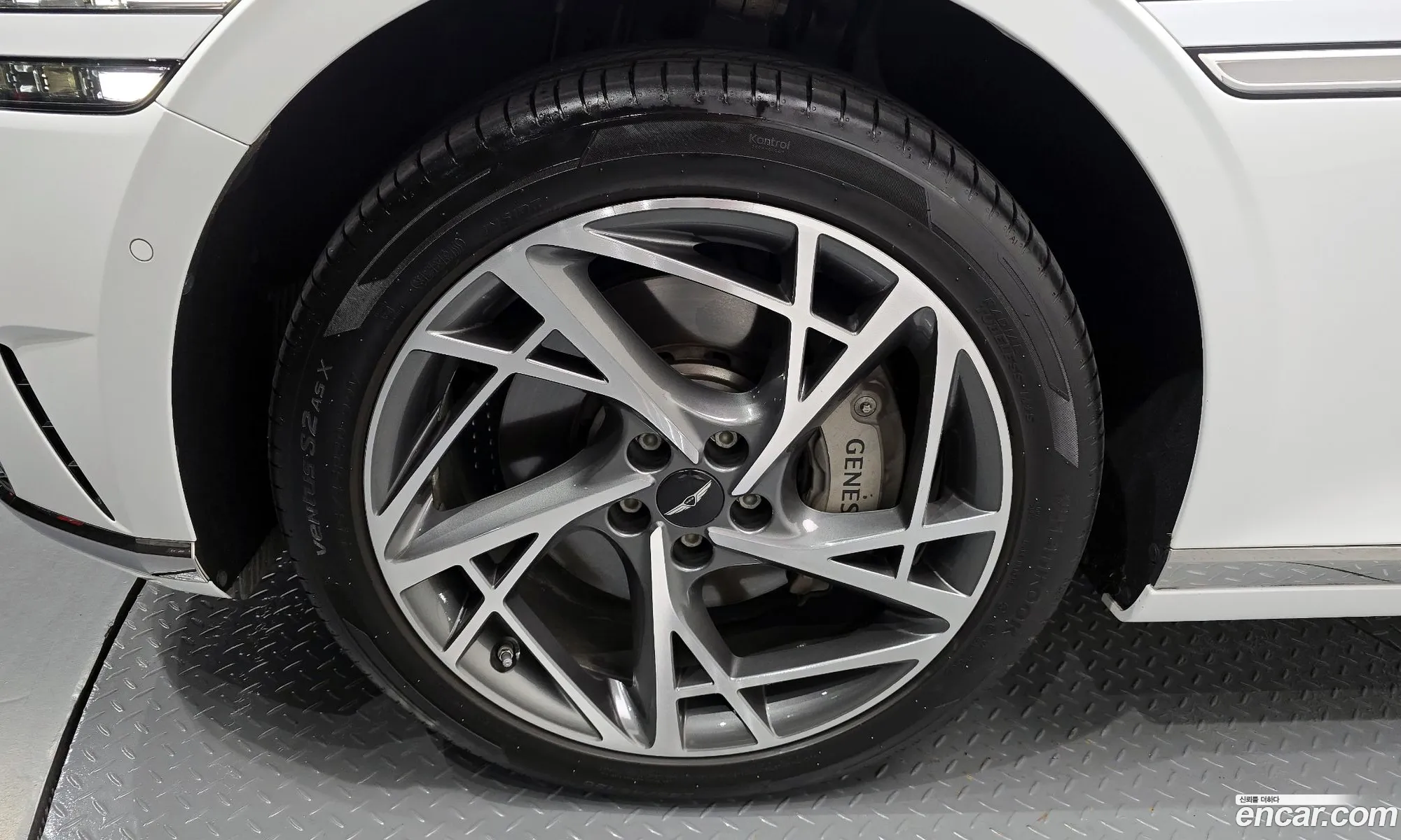 Genesis G90 2022 — 5