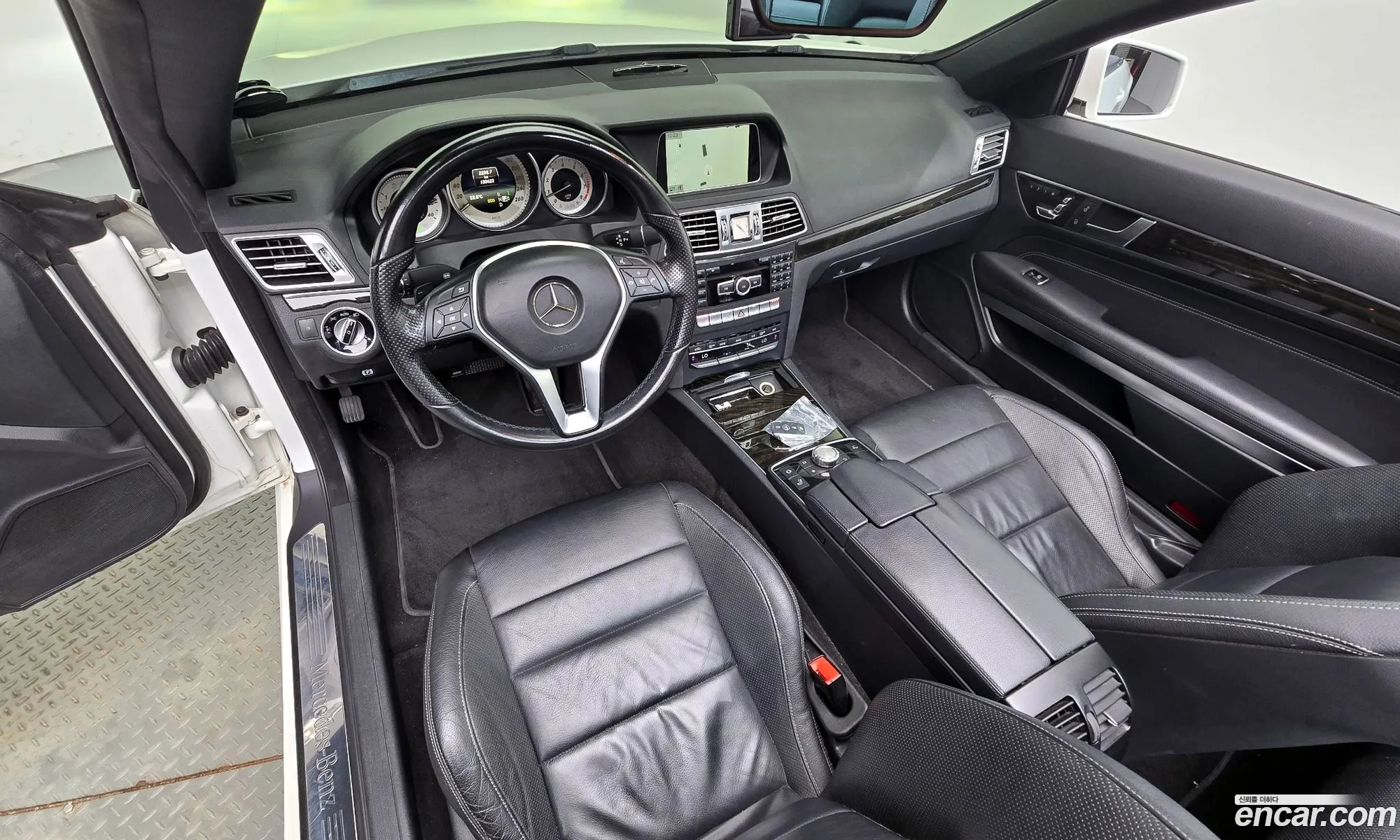 Mercedes-Benz E-Class W212 2014 WDDKK3EF6EF293558 — 11