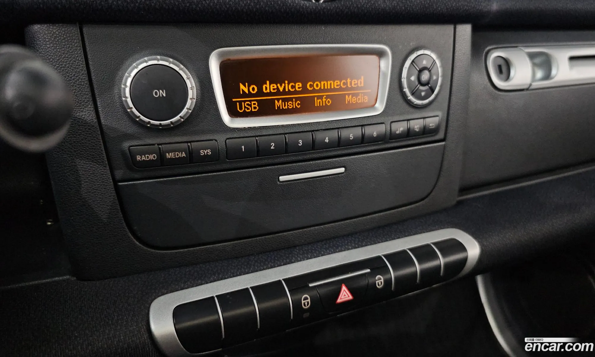 Smart Fortwo Coupe 2014 KL90B2A8GEZ52D009 — 16