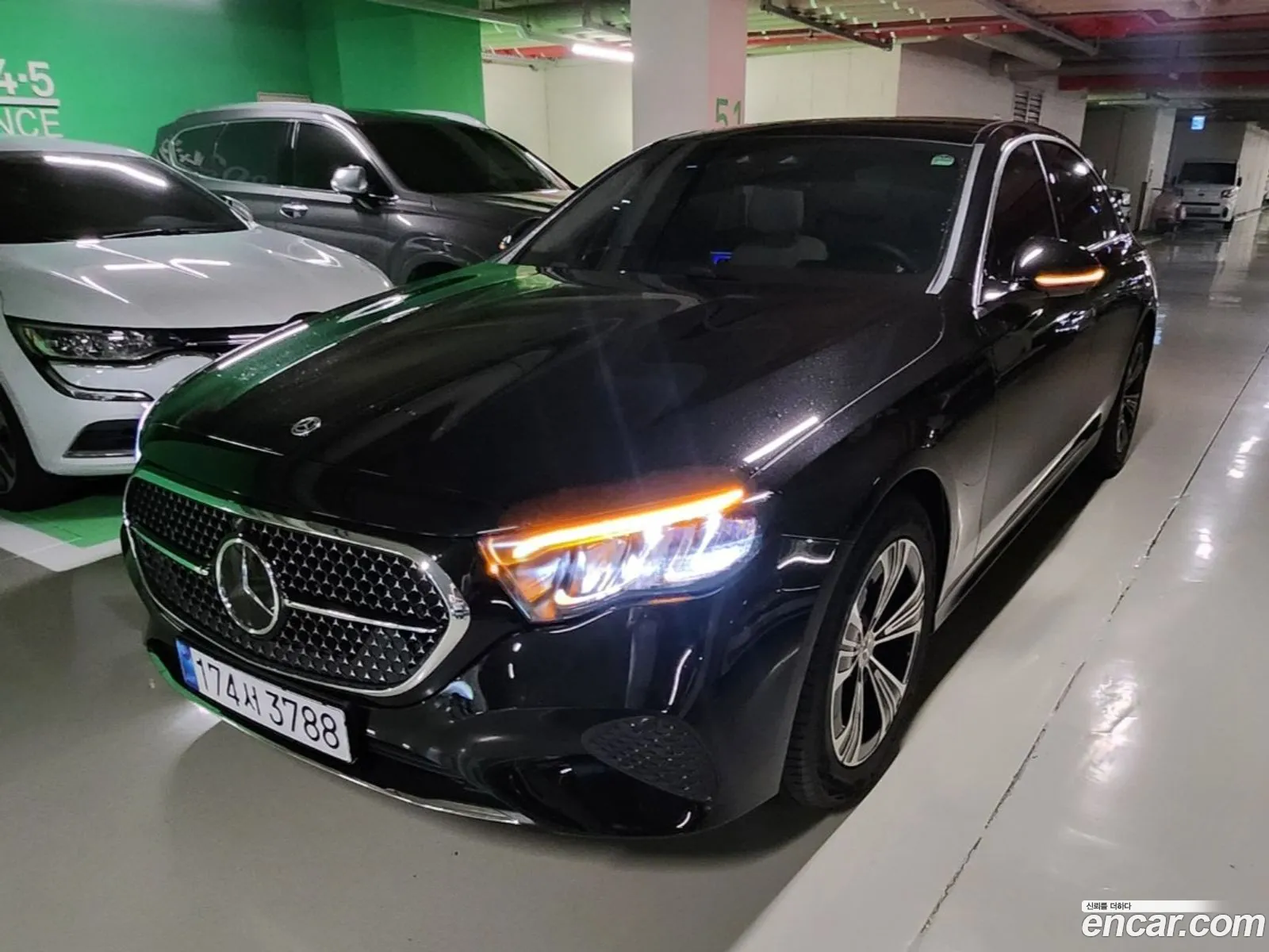 Mercedes-Benz E-Class W214 2025 — 14