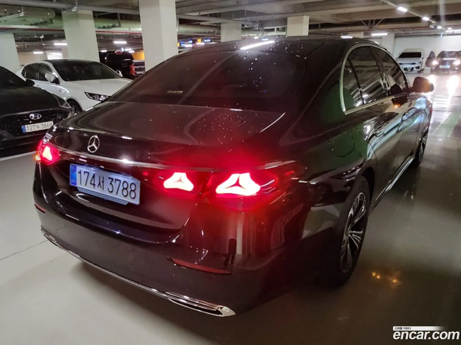 Mercedes-Benz E-Class W214 2025 — 13