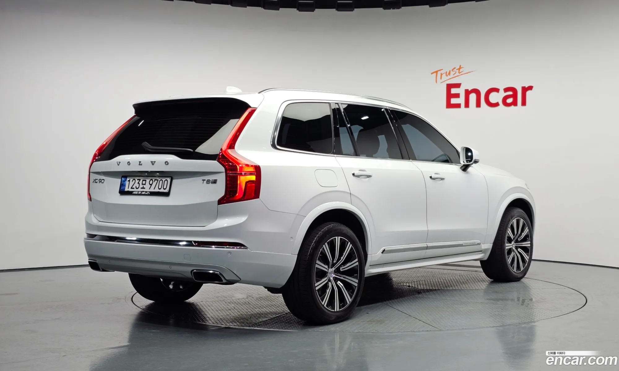Volvo XC90 2020 YV1LFBR0DL1617551 — 14