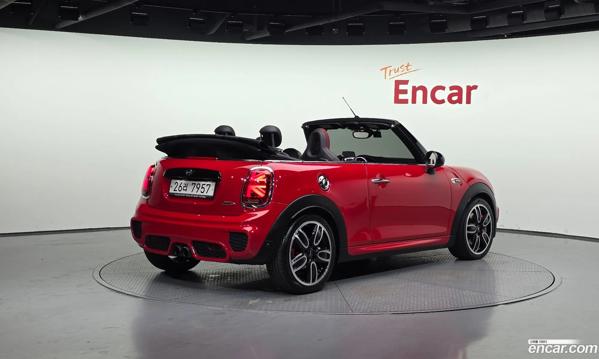 Mini Cooper S Convertible 2018 WMWWH9107K3E71344 — 10