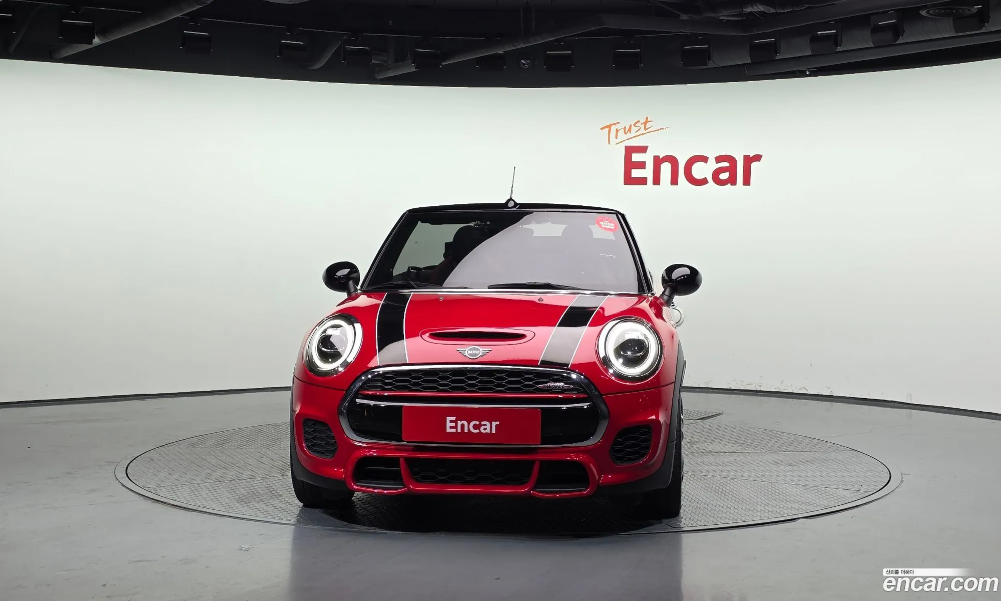 Mini Cooper S Convertible 2018 WMWWH9107K3E71344 — 3