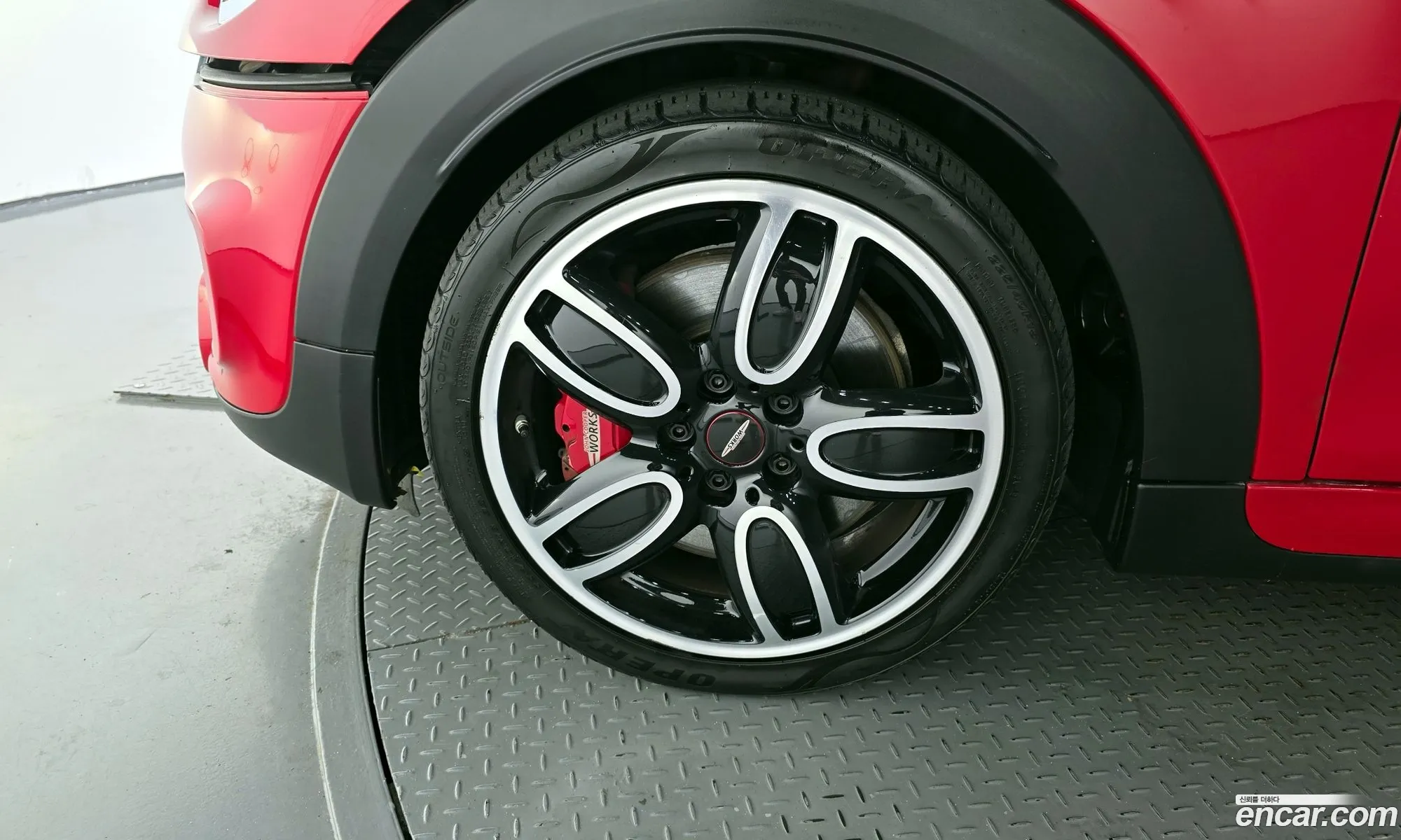Mini Cooper S Convertible 2018 WMWWH9107K3E71344 — 9