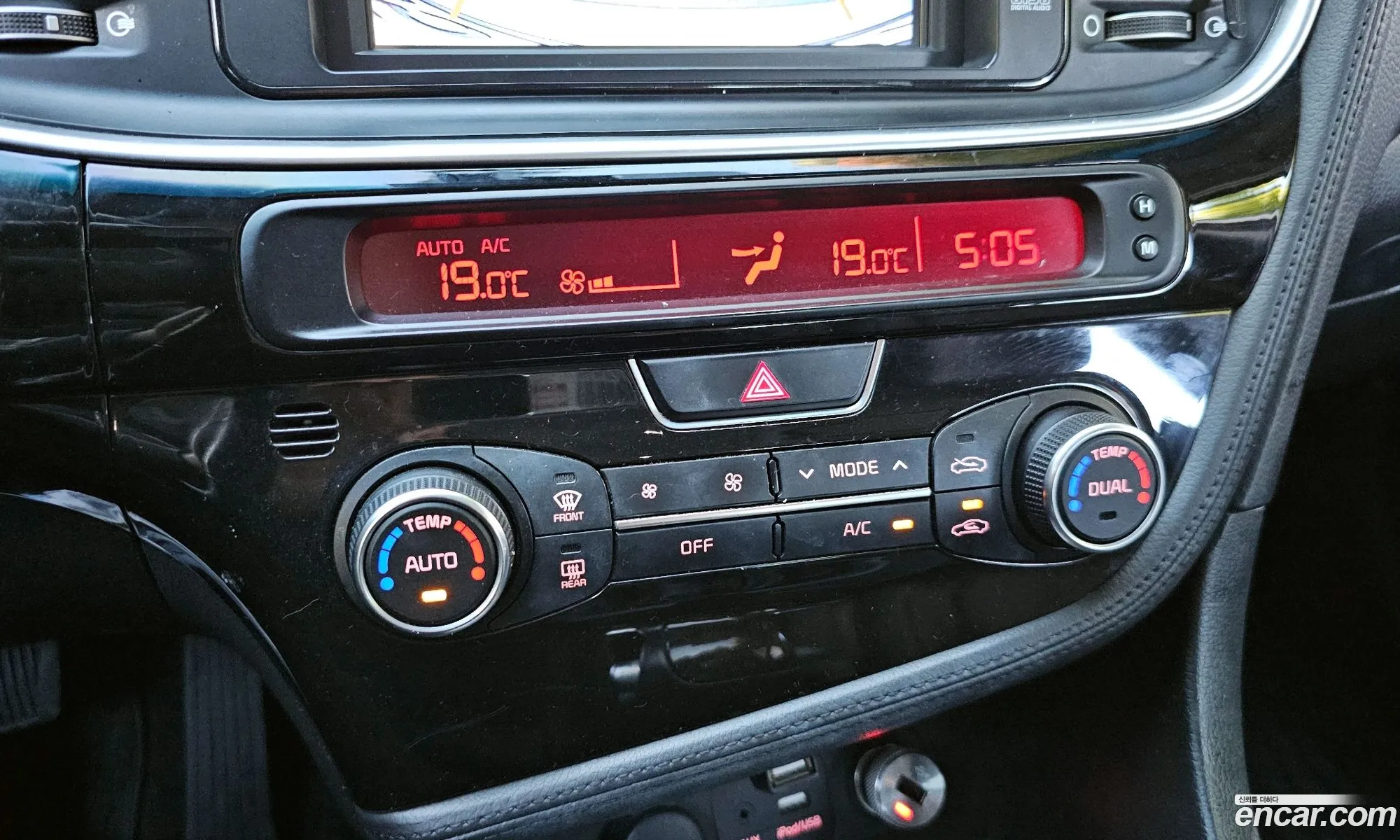 Kia K5 2015 — 18