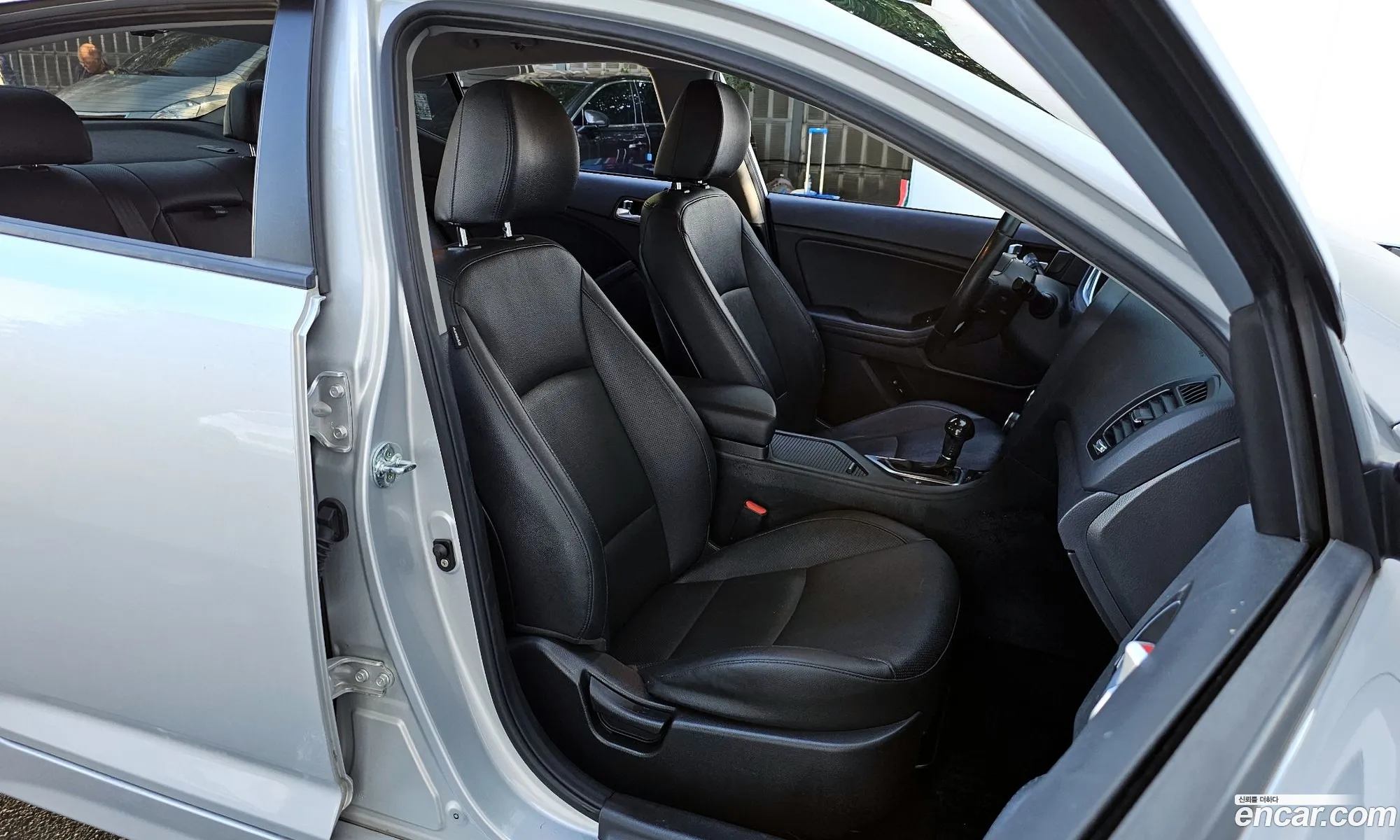 Kia K5 2015 — 17