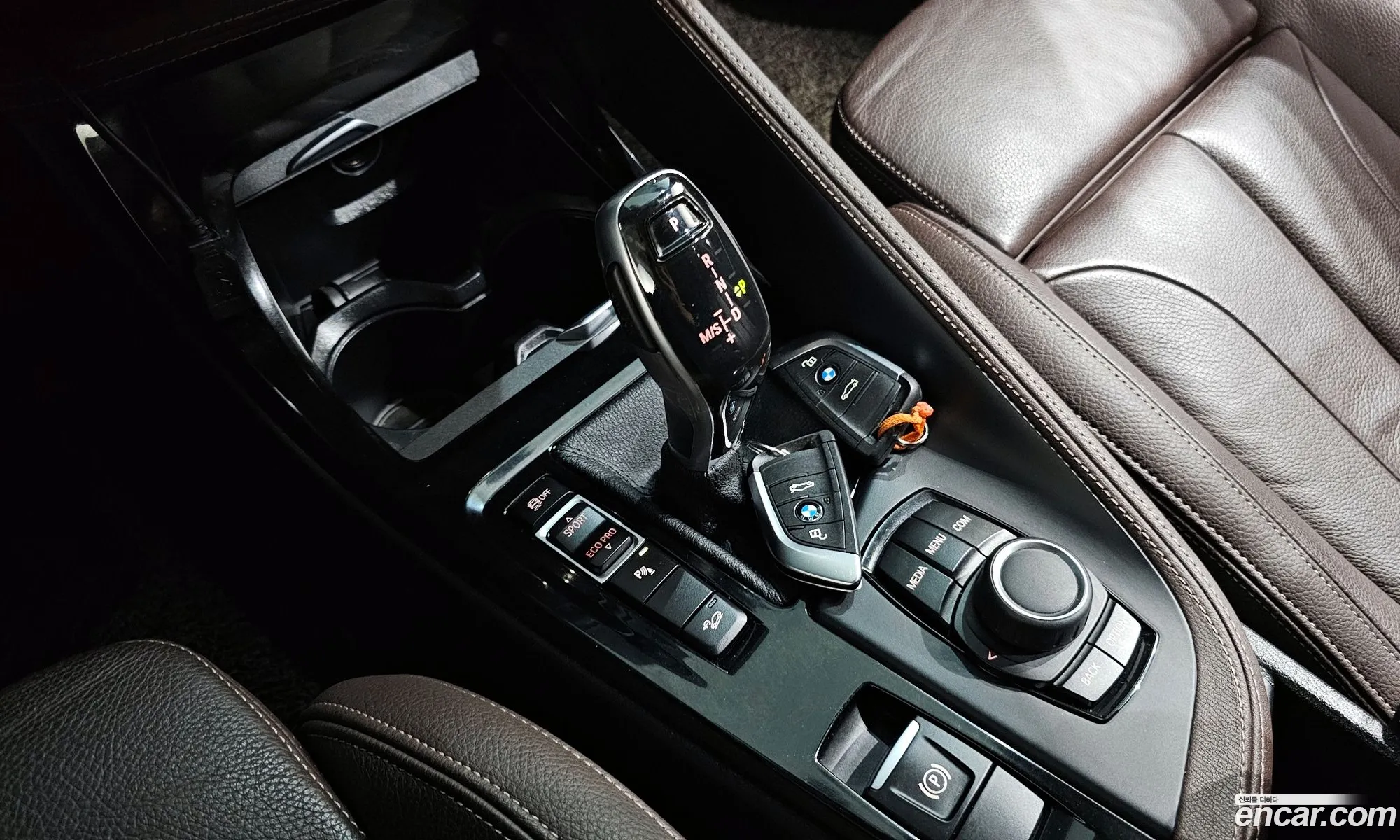 BMW X1 2021 WBA11DG00M3M74286 — 8