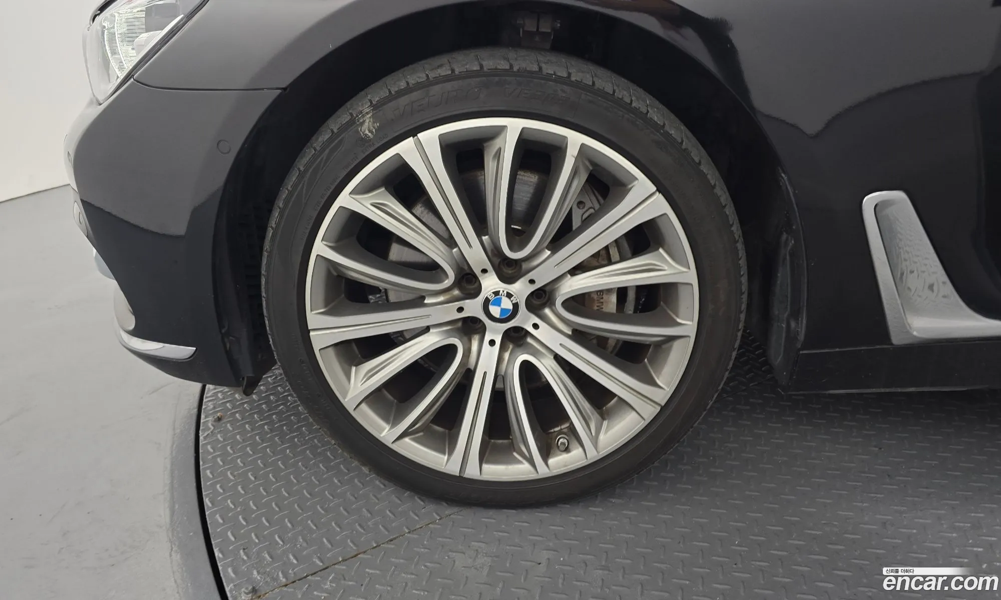 BMW 7 Series 2017 WBA7F2105HB005165 — 15