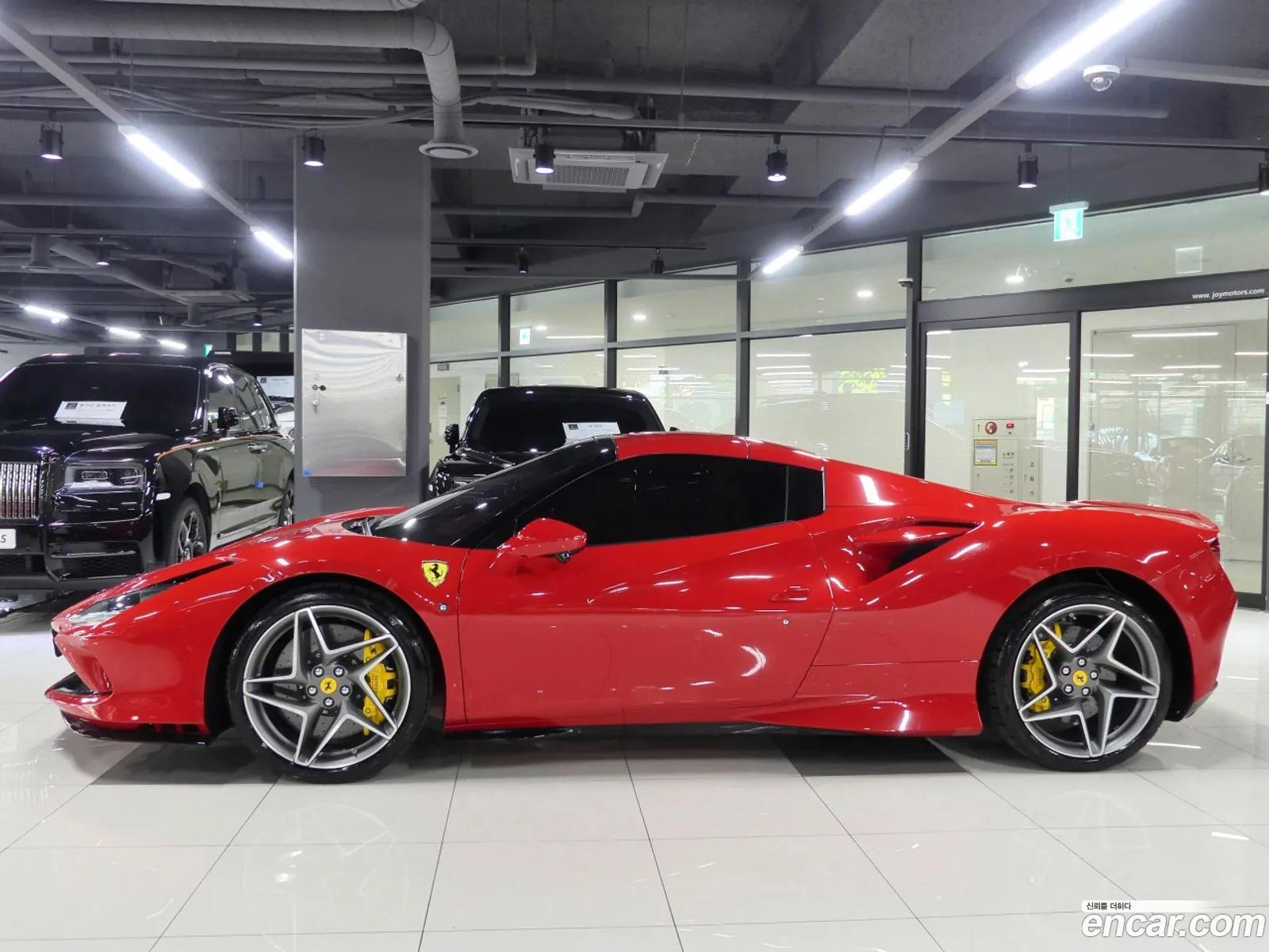 Ferrari F8 Spider 2021 — 10