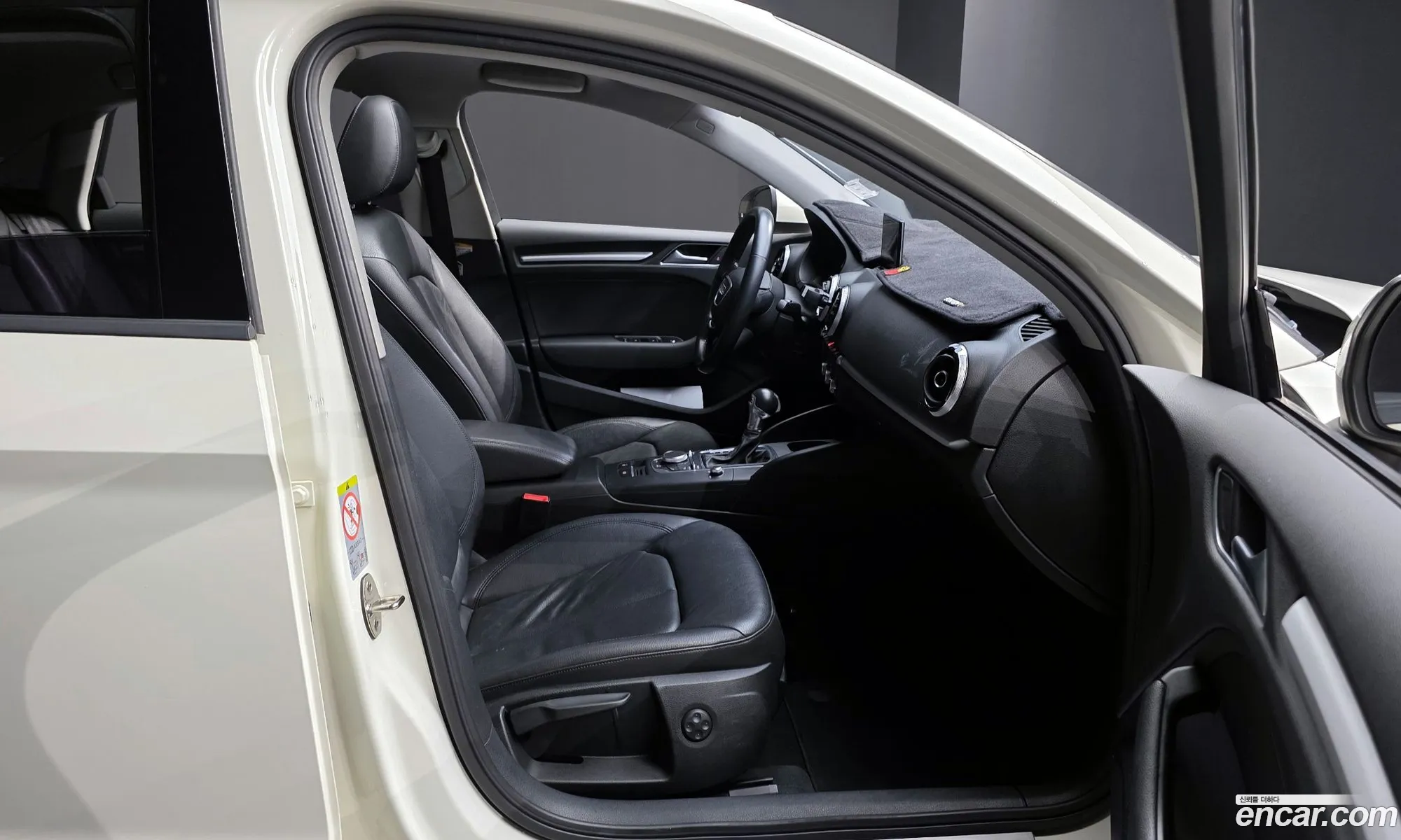 Audi A3 2014 WAUZZZ8V2F1057530 — 10
