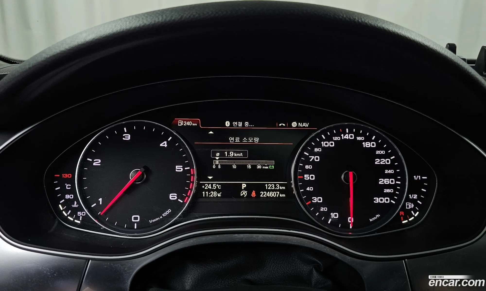 Audi A6 2014 — 10