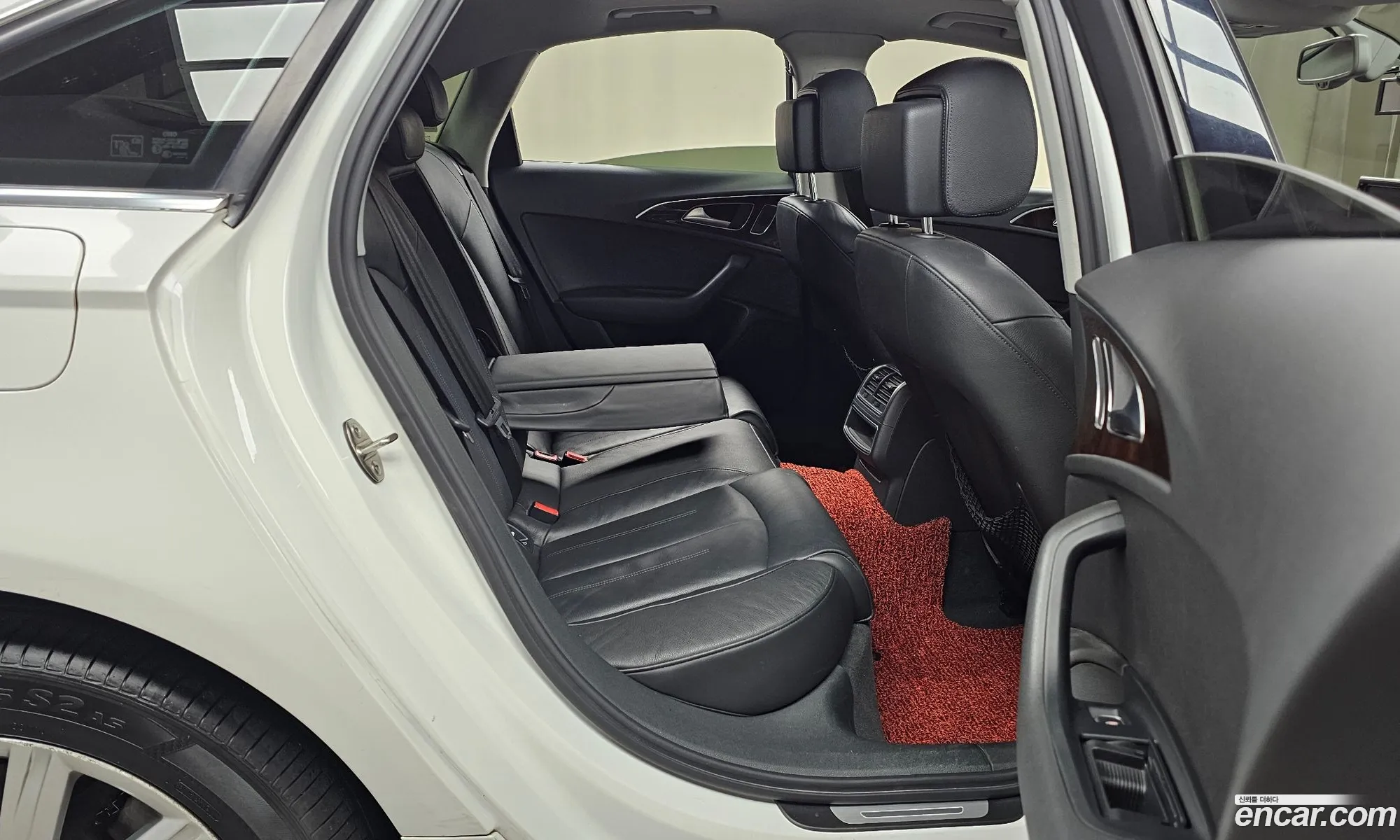 Audi A6 2014 — 15