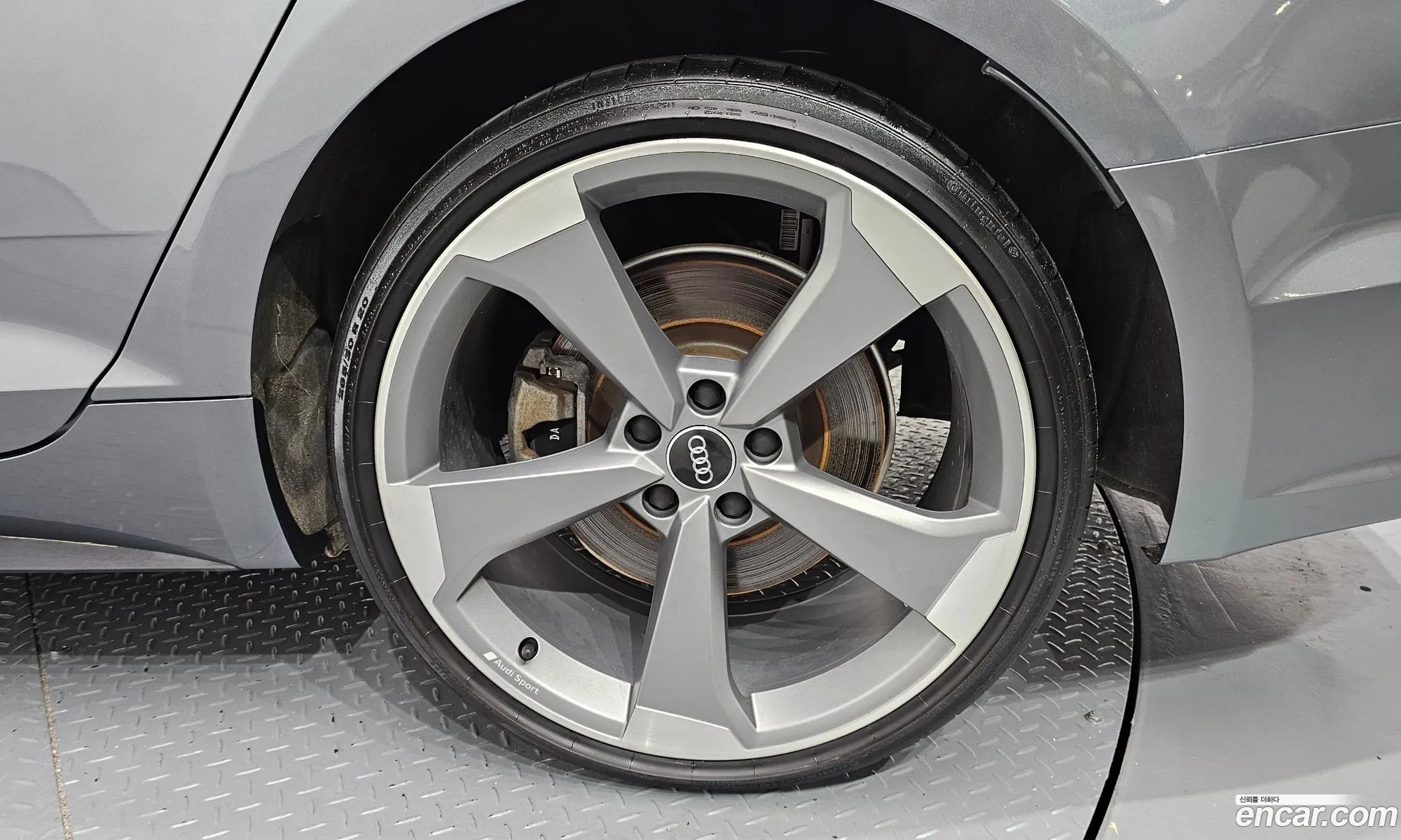 Audi A5 2019 WAUZZZF51KA063218 — 10