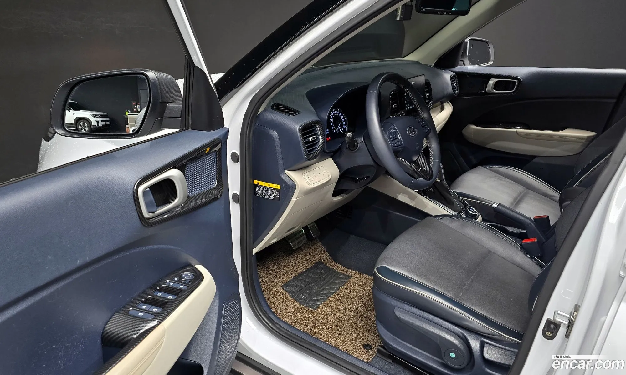 Hyundai Venue 2019 — 3