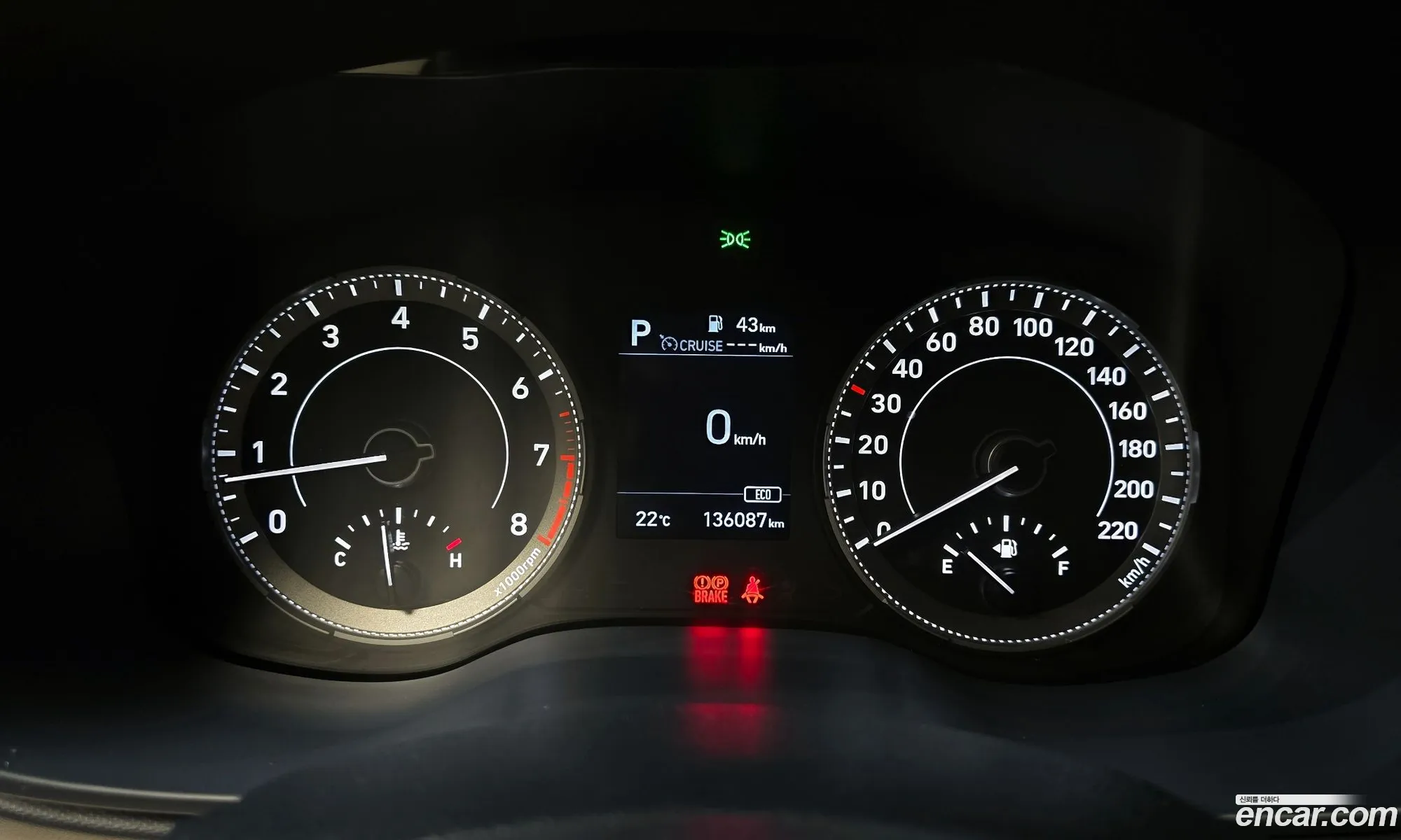 Hyundai Venue 2019 — 15