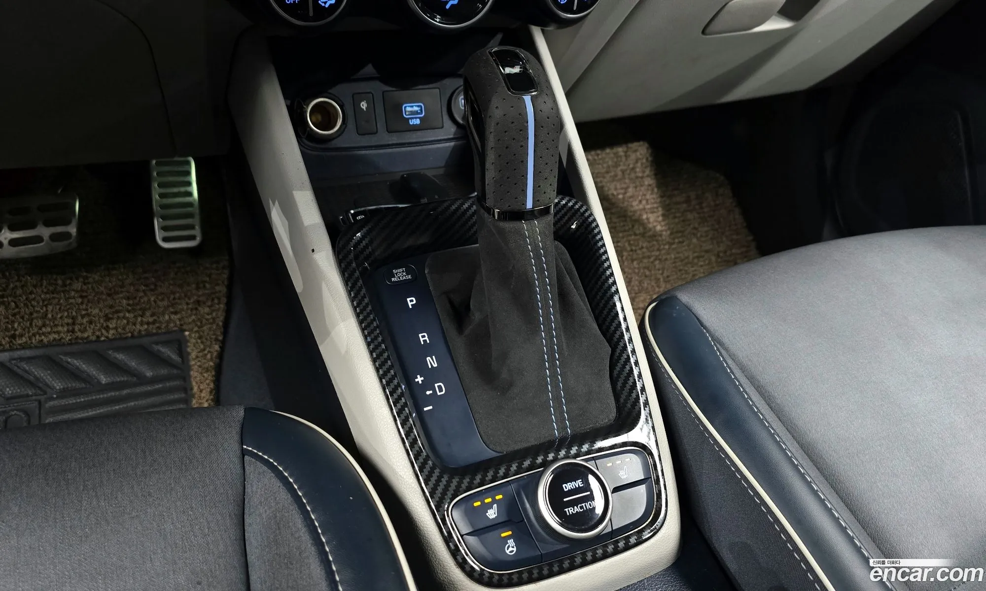 Hyundai Venue 2019 — 14