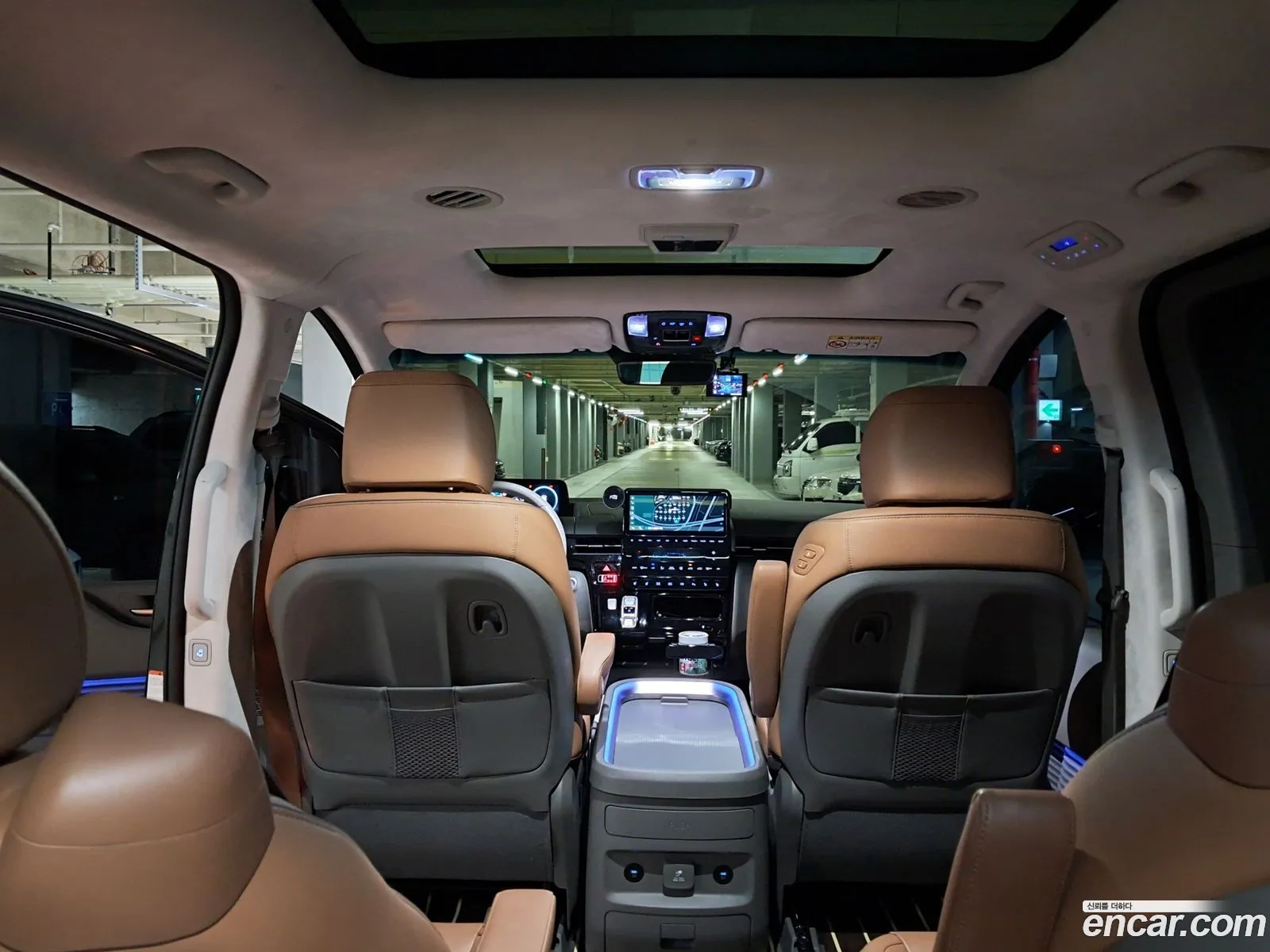 Hyundai Staria 2024 — 8