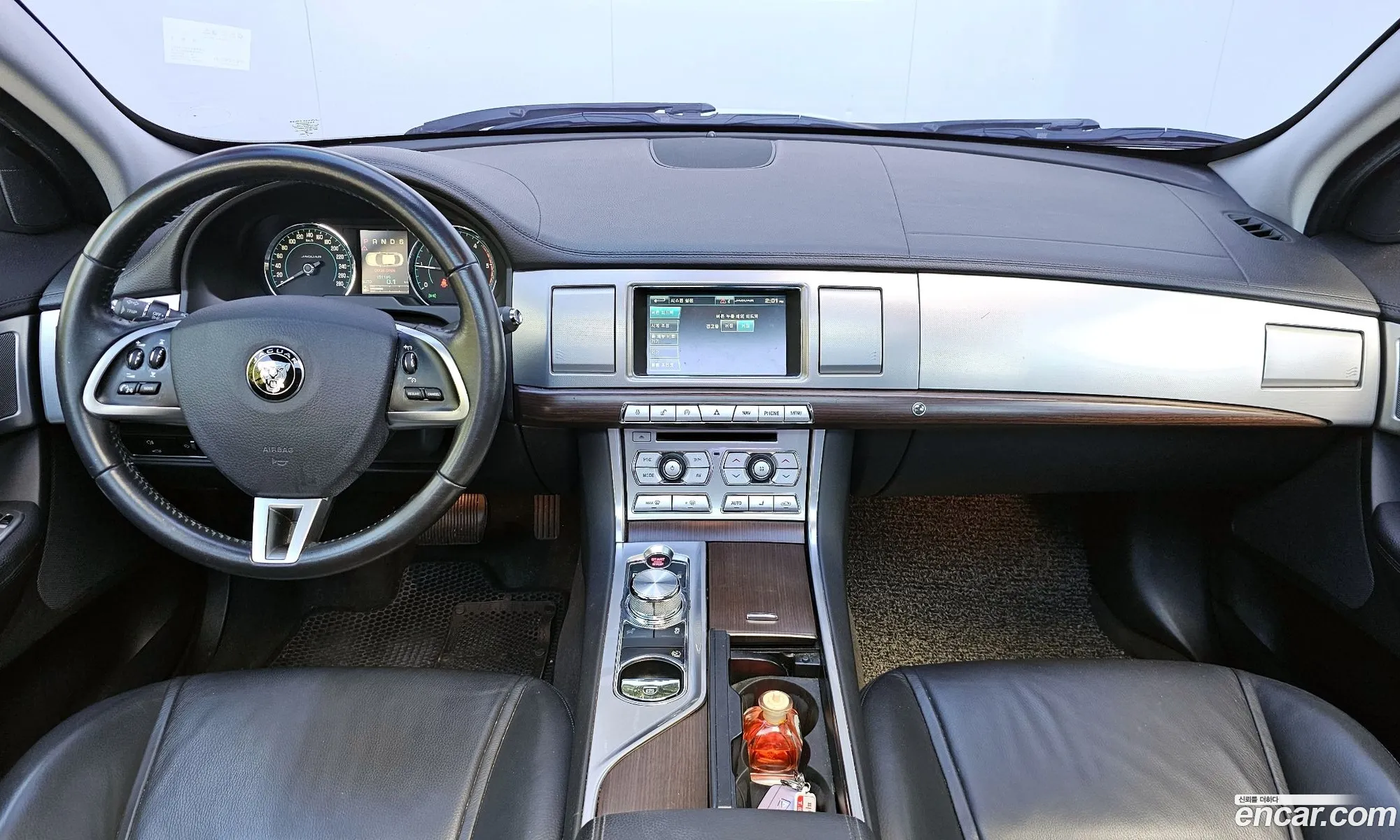 Jaguar XF 2014 — 3