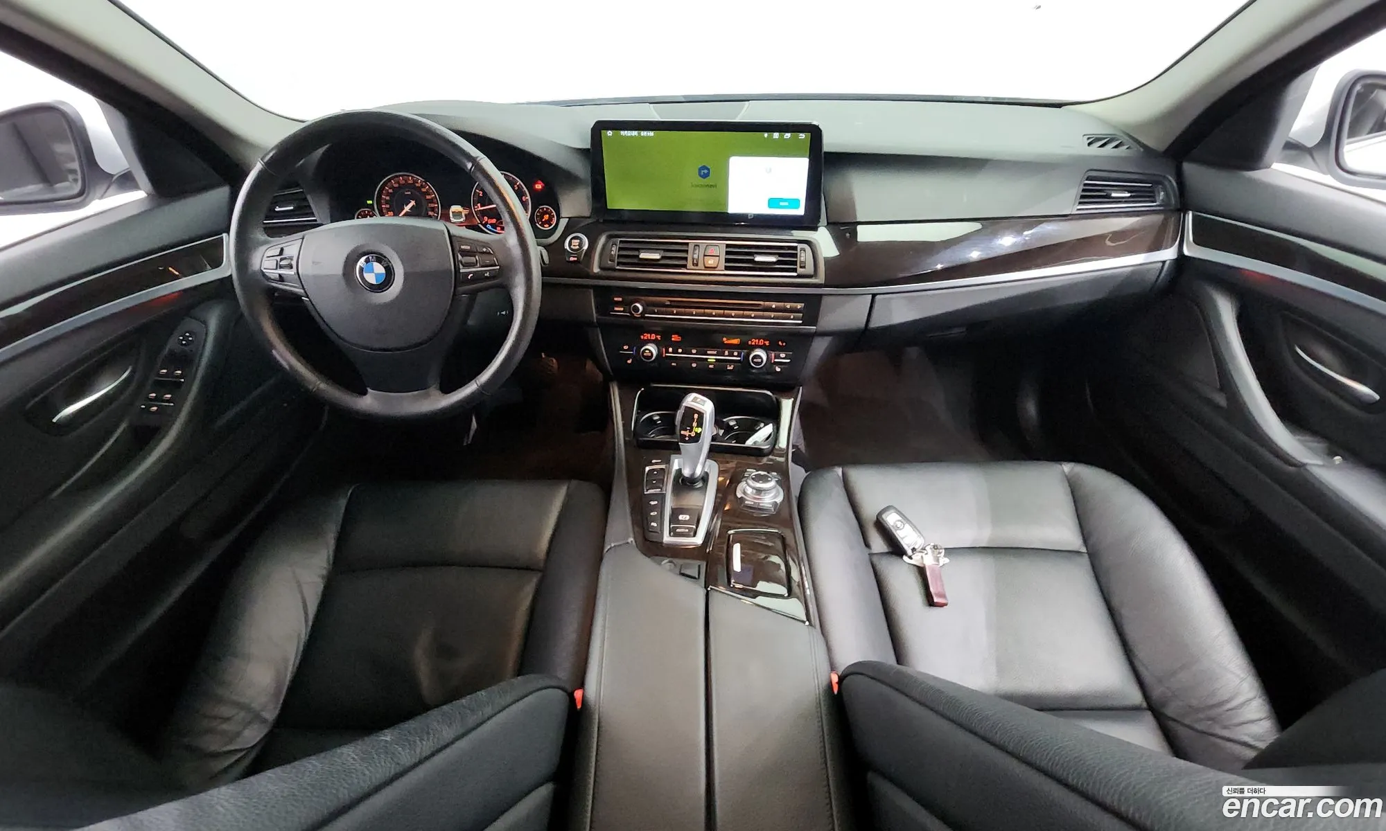 BMW 5 Series 2013 WBAXH3102DD146872 — 17