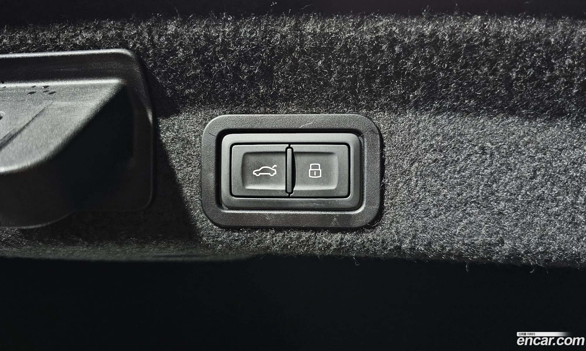 Audi A6 2019 WAUZZZF22LN022063 — 7