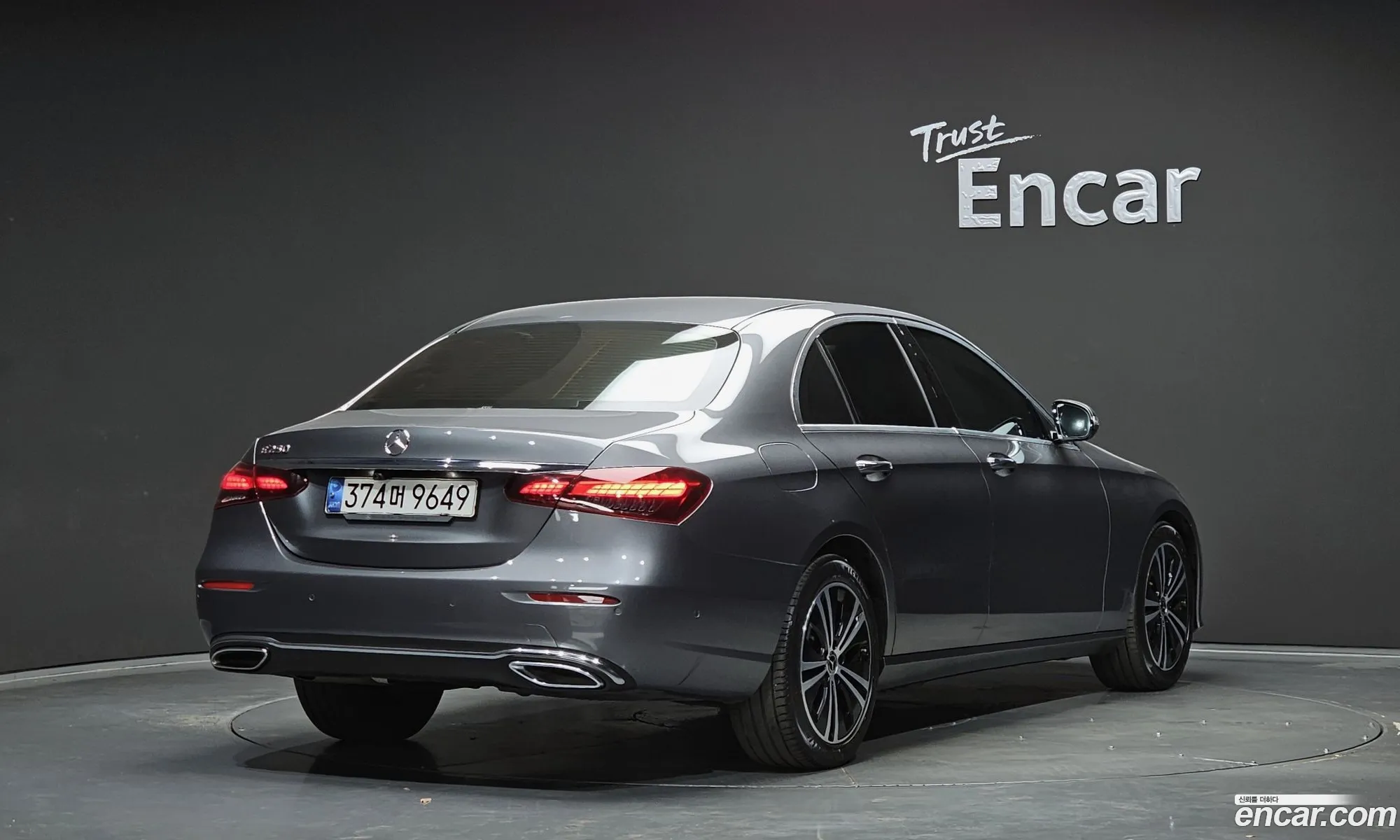 Mercedes-Benz E-Class W213 2020 W1KZF4FB7MA908294 — 5