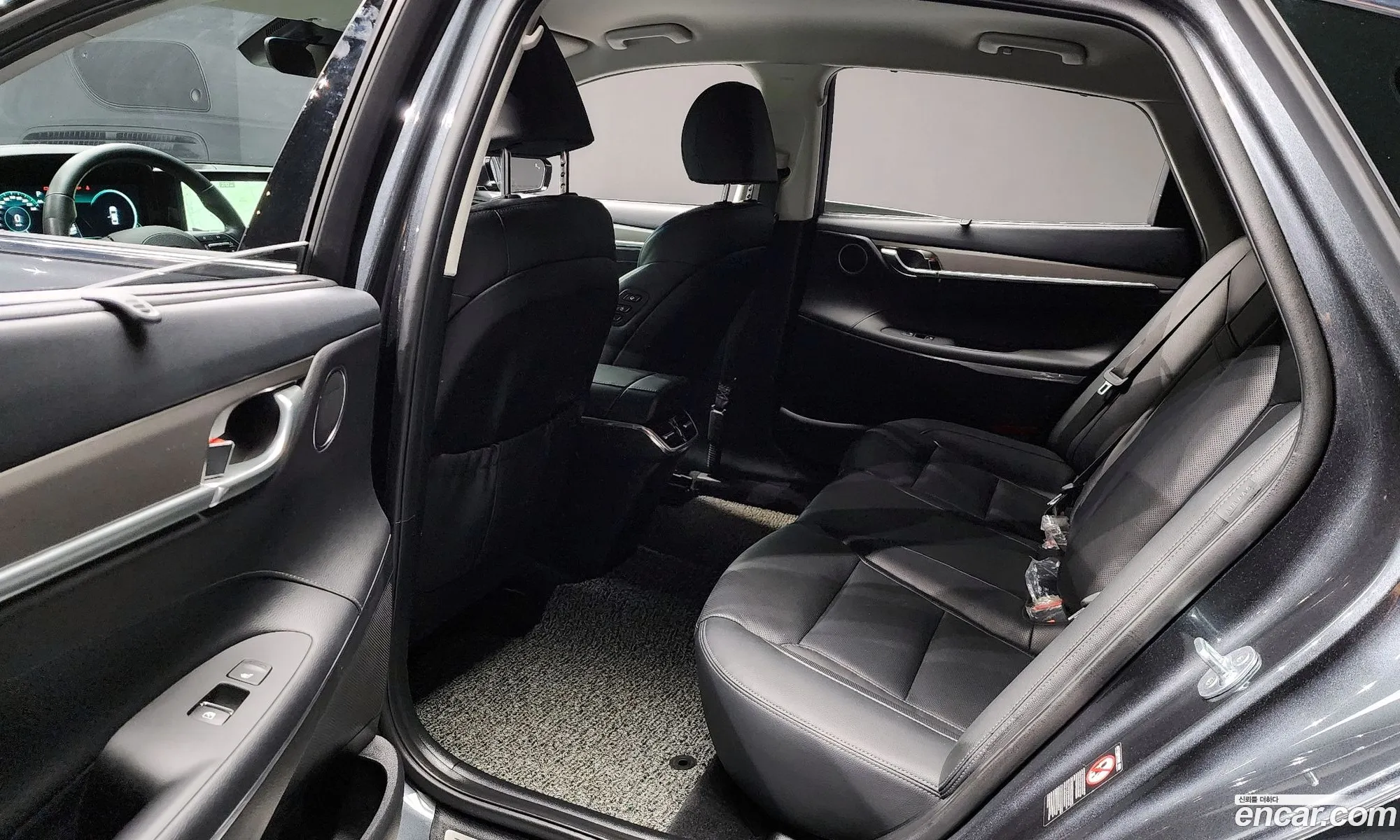 Hyundai Grandeur IG 2020 — 19