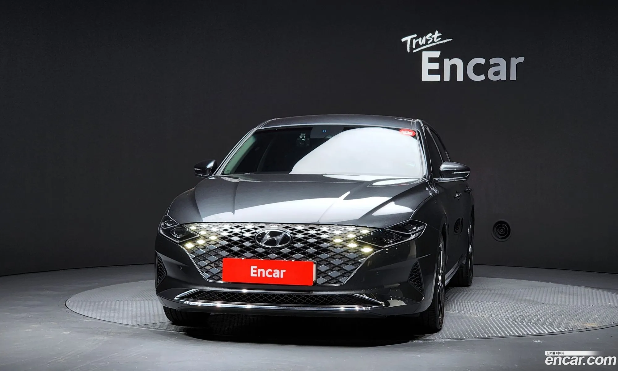 Hyundai Grandeur IG 2020 — 18