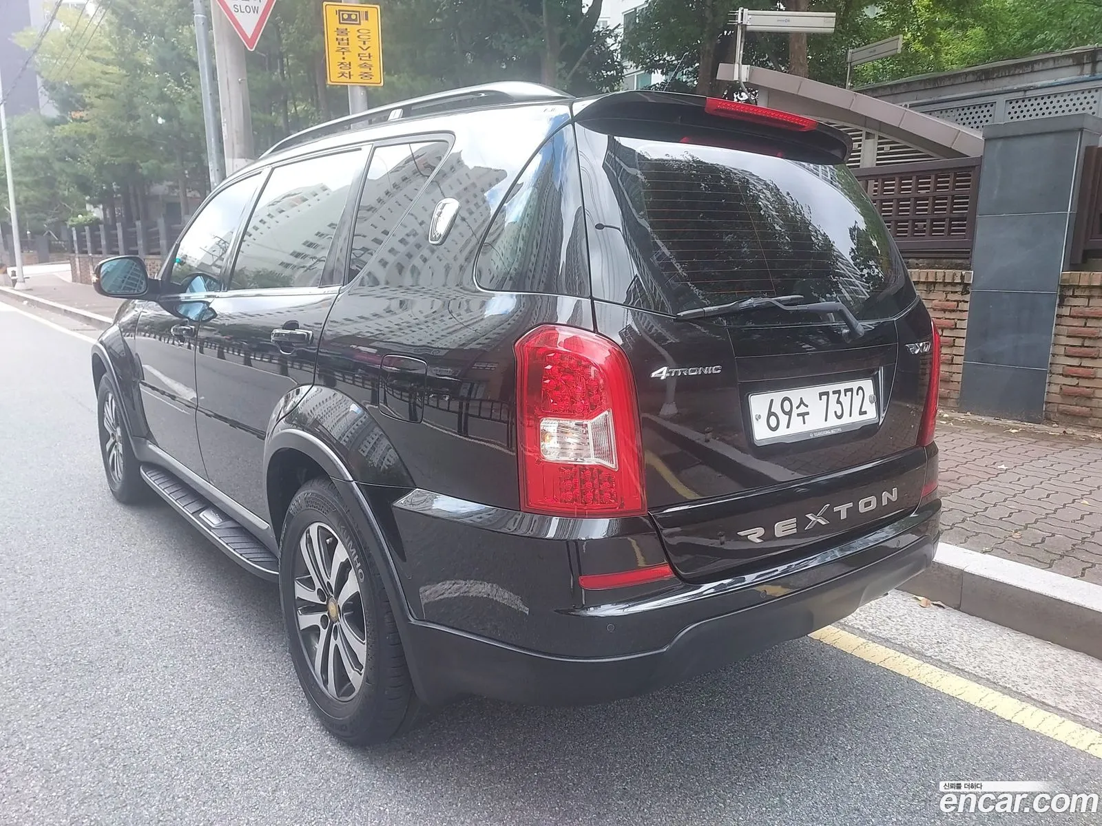 KG Mobility (SsangYong) Rexton W 2014 — 18