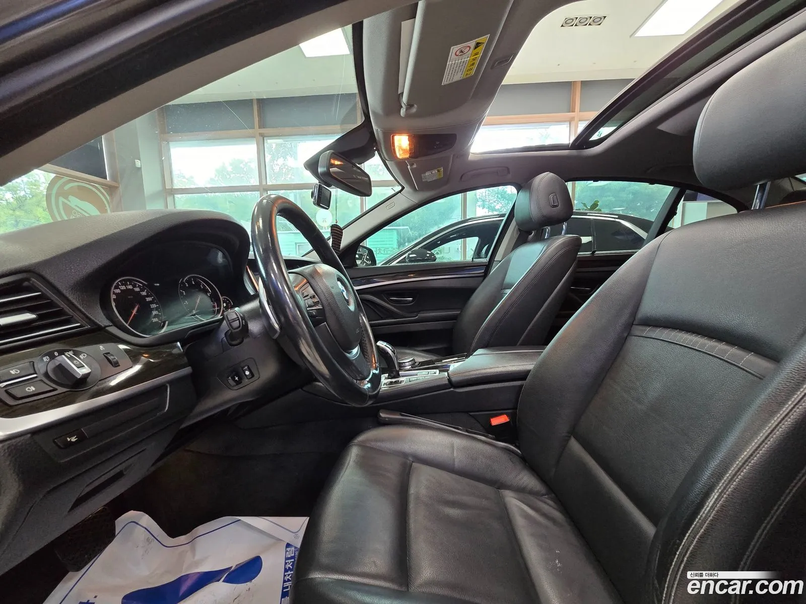 BMW 5 Series 2015 — 8