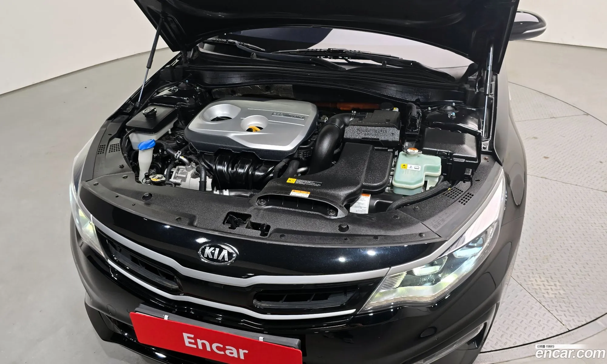 Kia K5 Hybrid 2018 — 16