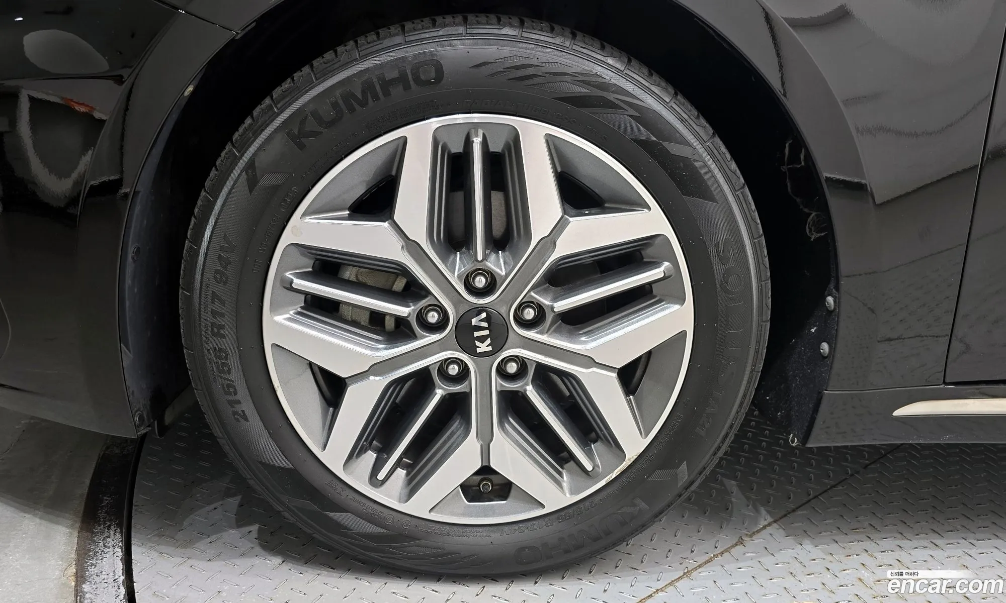 Kia K5 Hybrid 2018 — 17