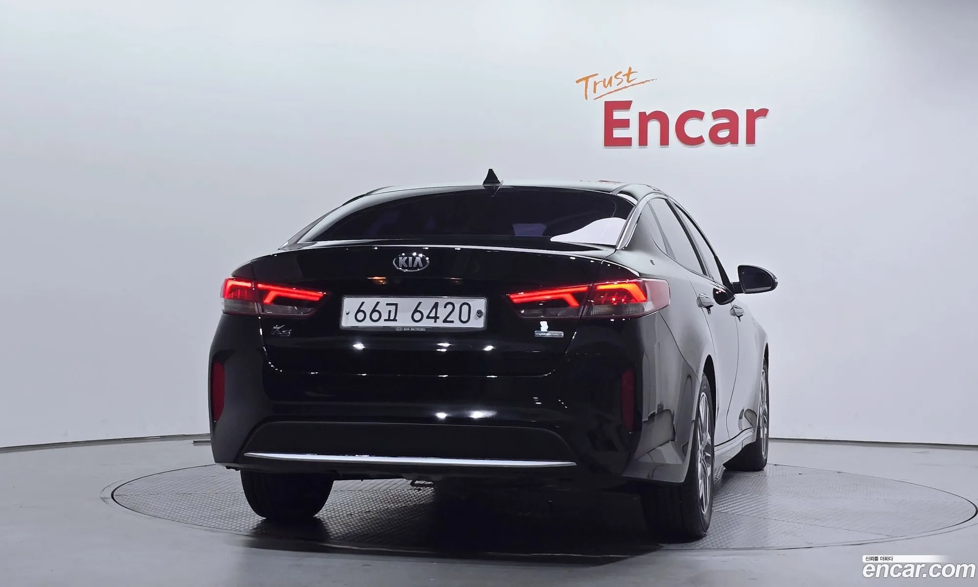 Kia K5 Hybrid 2018 — 5