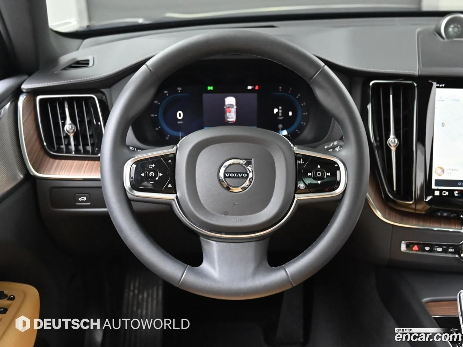 Volvo XC60 2023 — 6