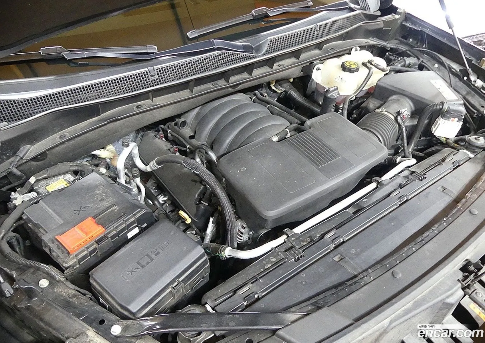 Chevrolet Suburban 2021 — 10