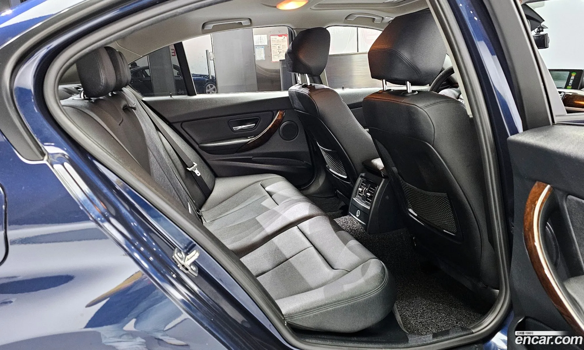 BMW 3 Series 2015 WBA3D3103FK278242 — 10