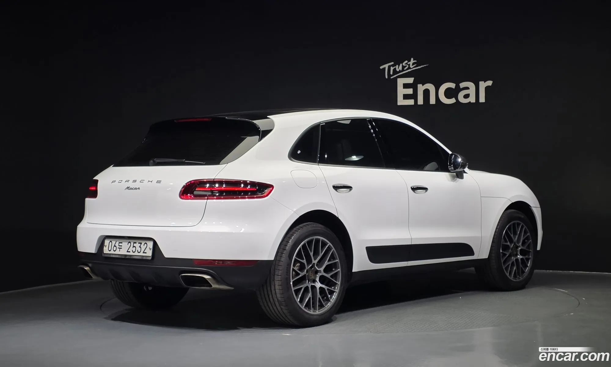 Porsche Macan 2018 WP1AA2957JLB17276 — 14