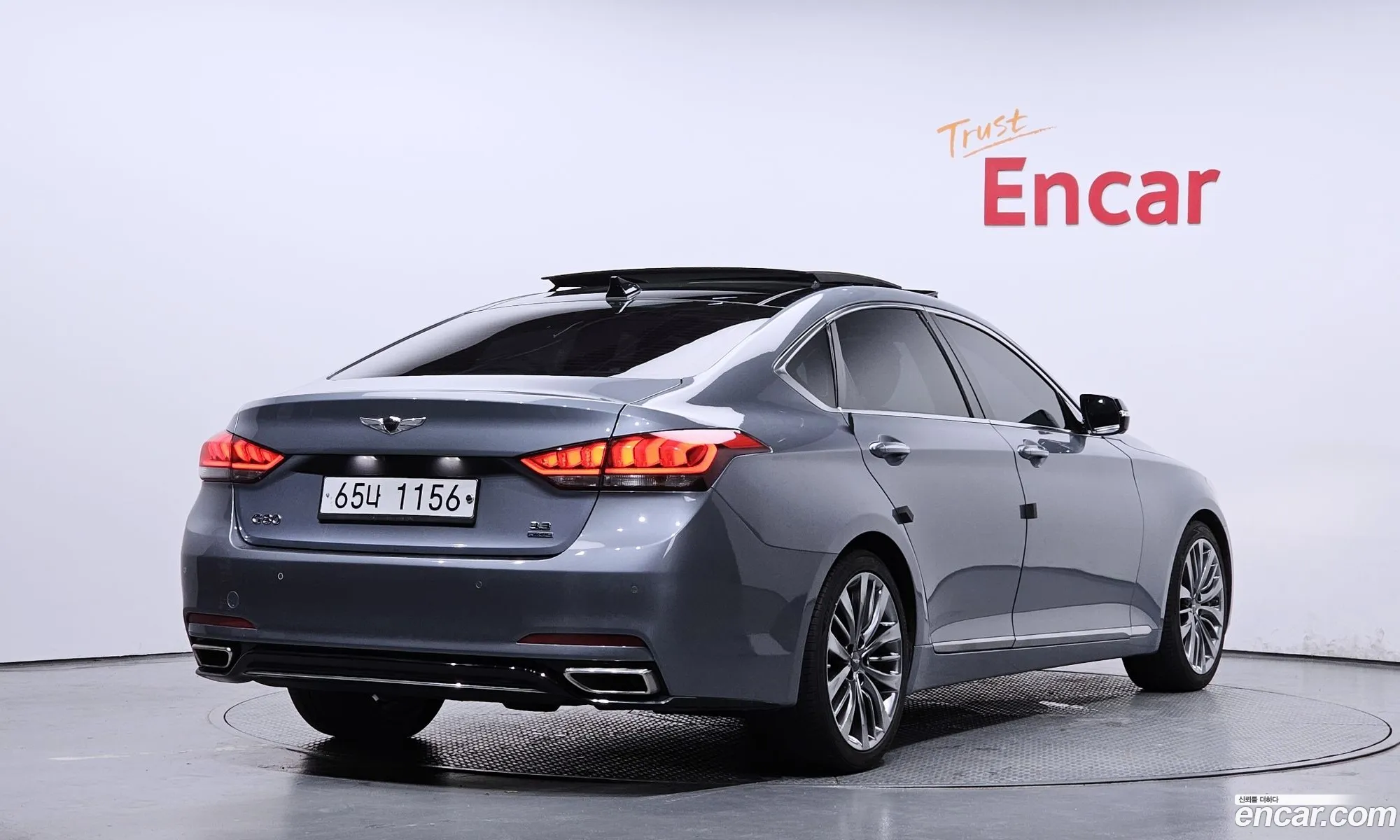 Genesis G80 2017 — 18
