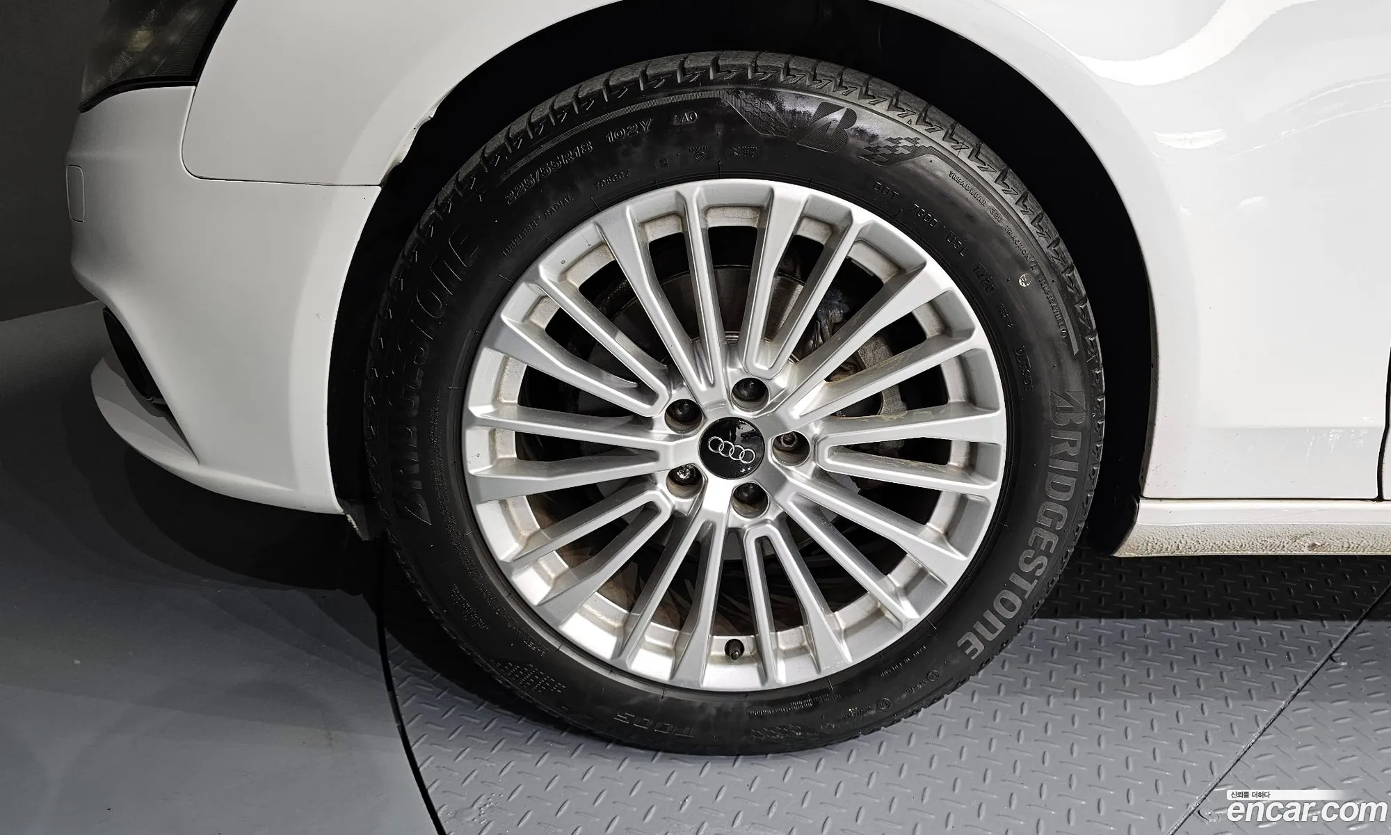 Audi A4 2011 WAUZZZ8K3CN008363 — 16