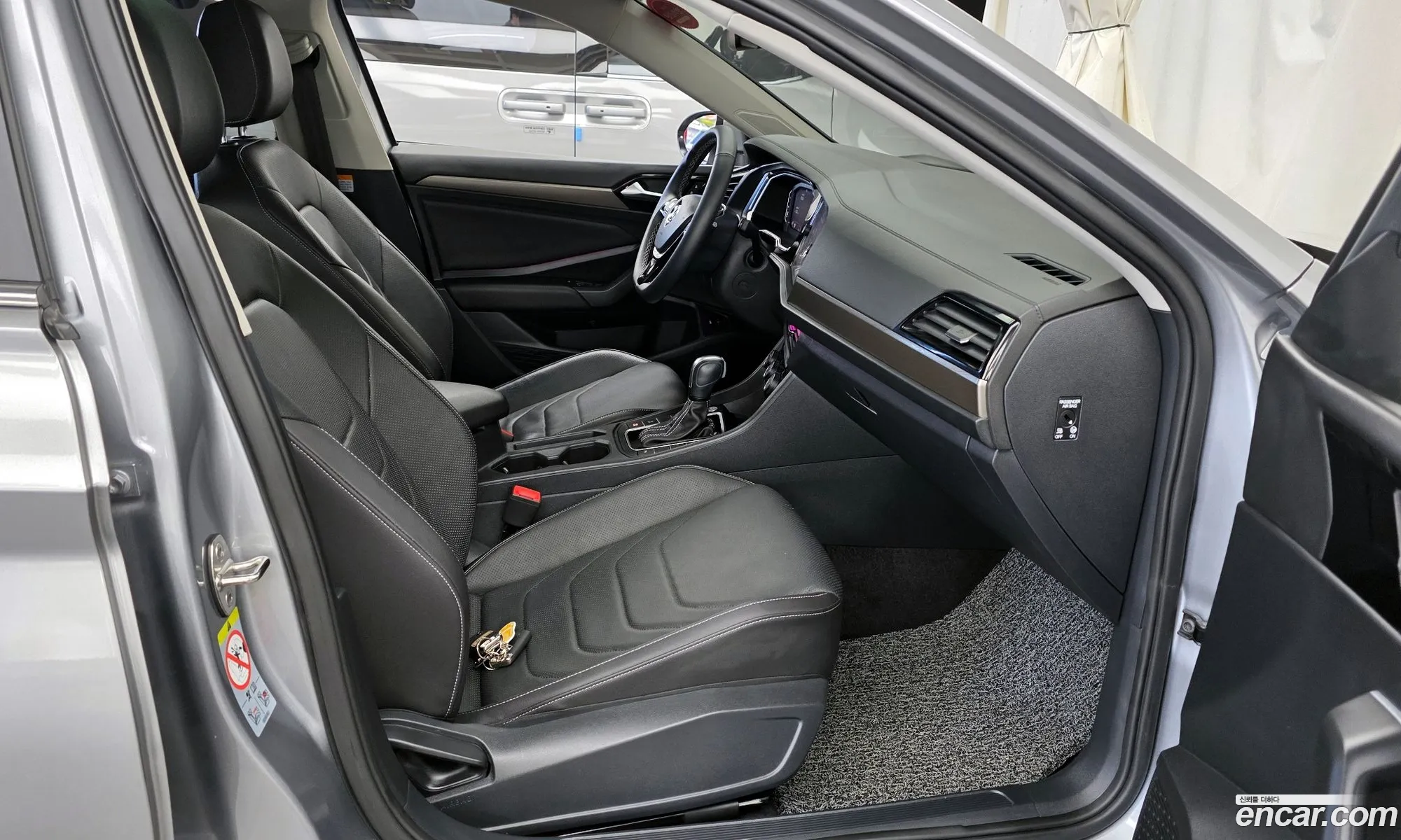 Volkswagen Jetta 7th Gen 2021 — 6