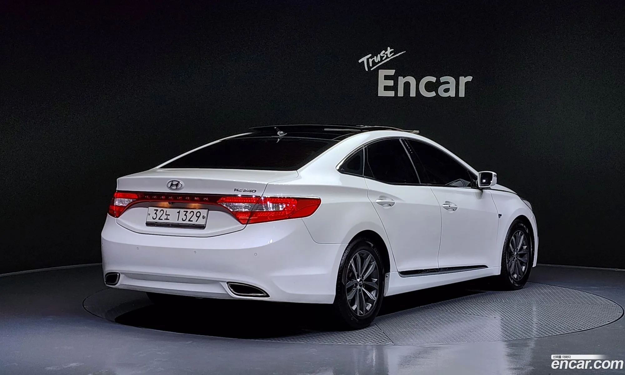 Hyundai Grandeur HG 2012 KMHFF41CBCA142528 — 20