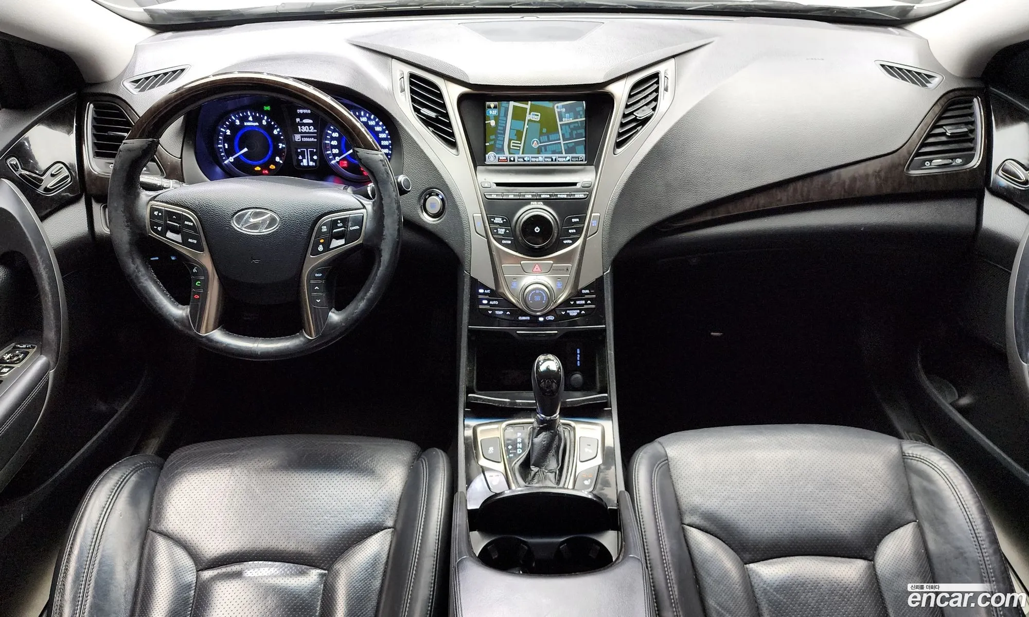 Hyundai Grandeur HG 2012 KMHFF41CBCA142528 — 10