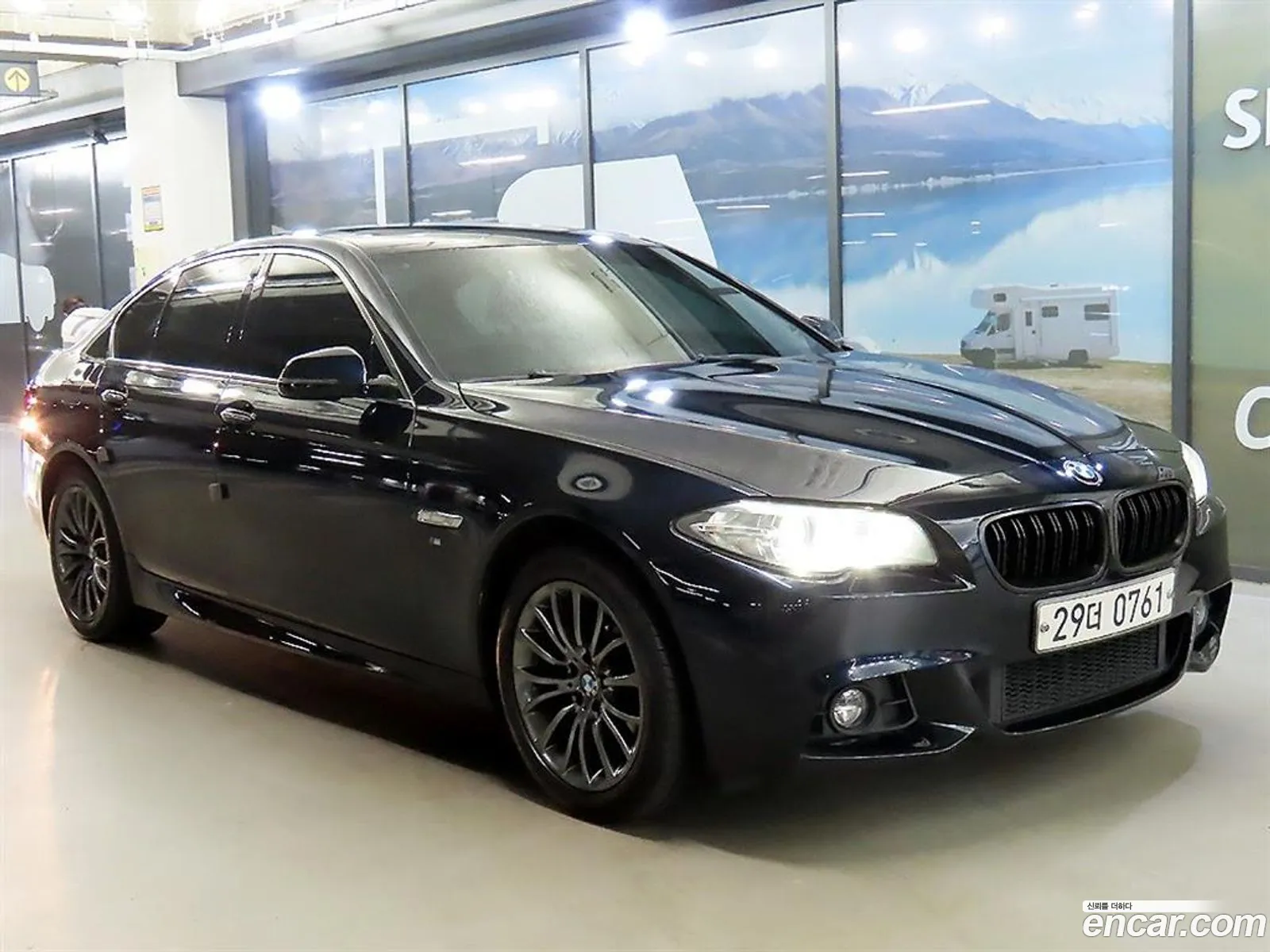 BMW 5 Series 2016 — 12