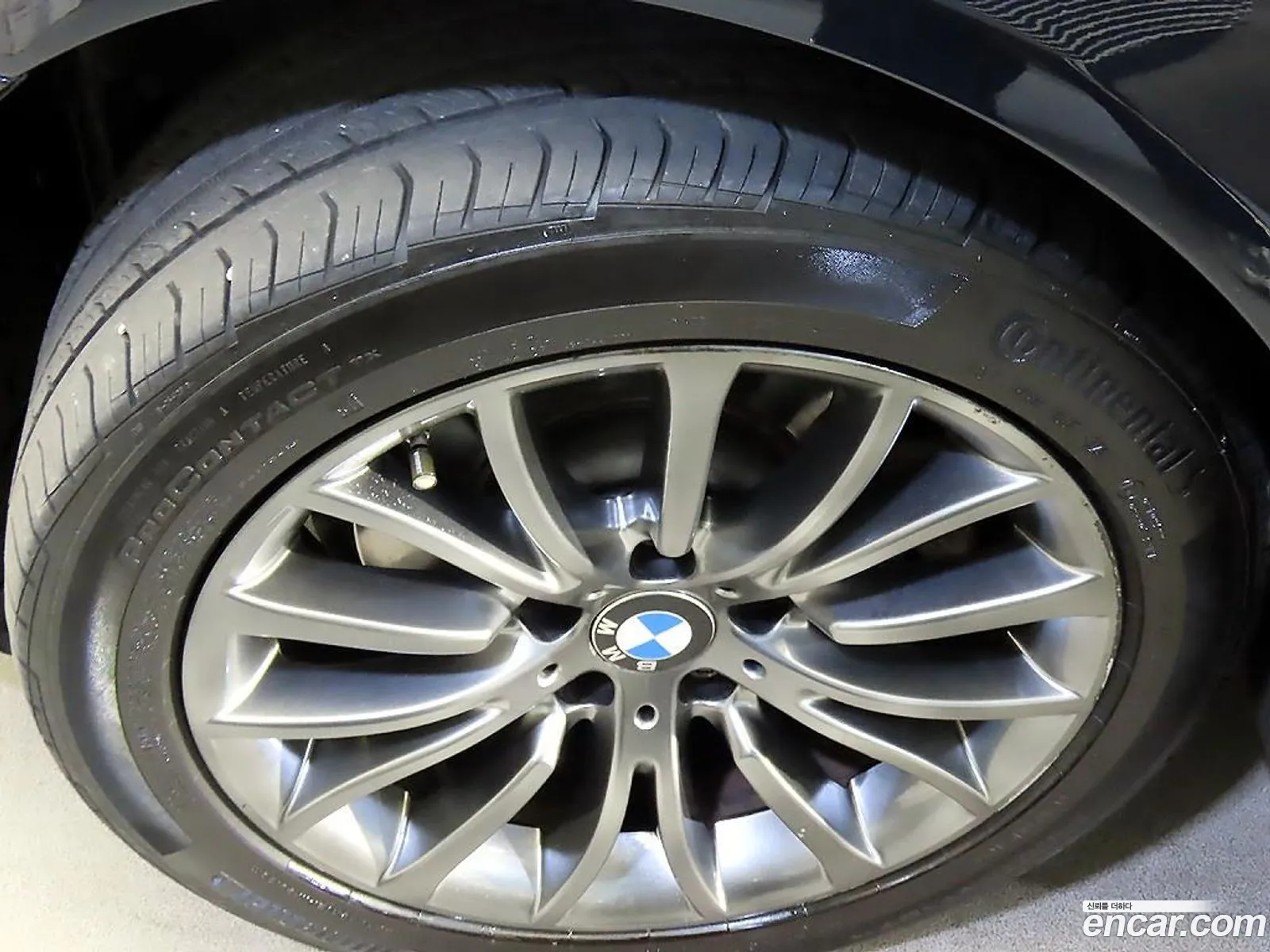 BMW 5 Series 2016 — 15