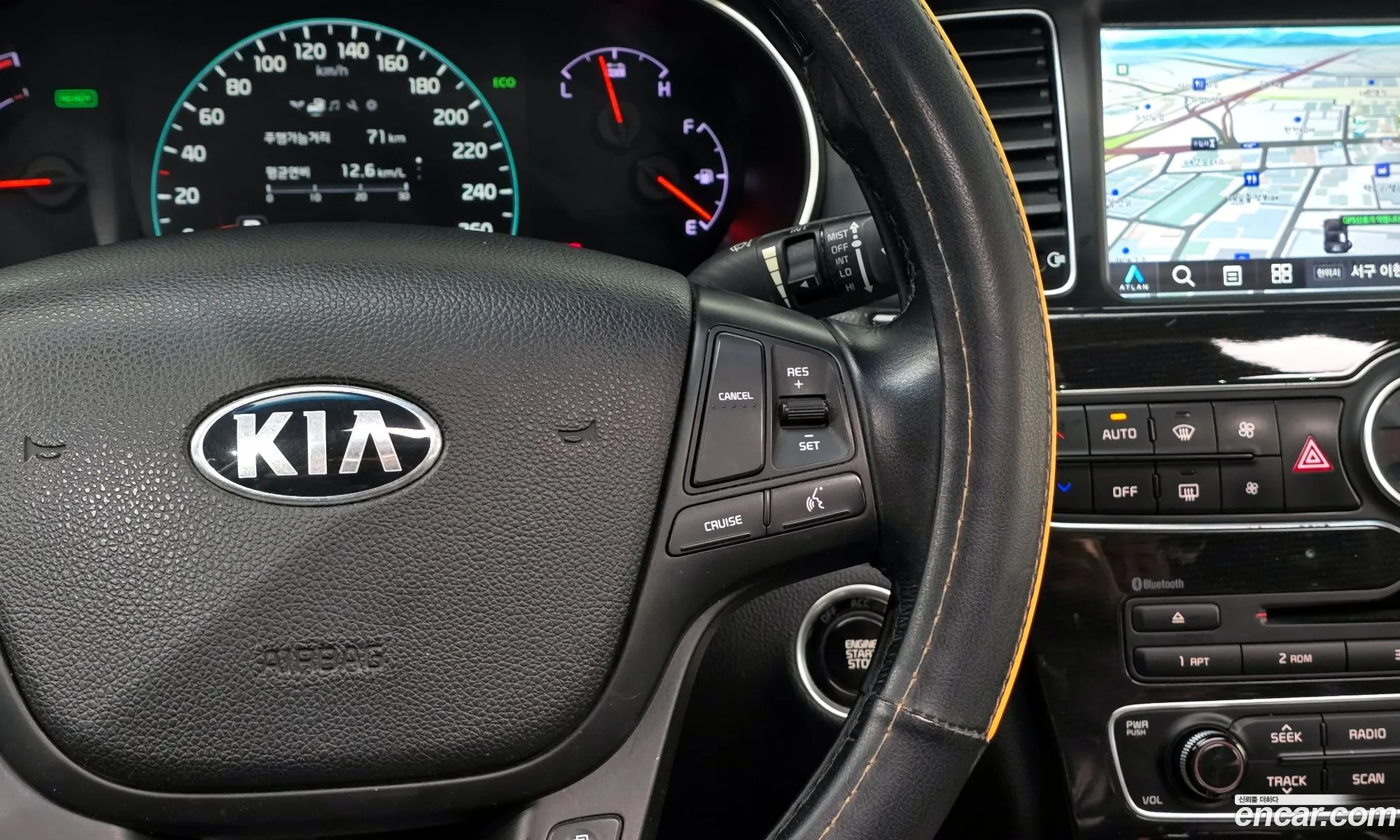 Kia K7 Hybrid 2014 — 19