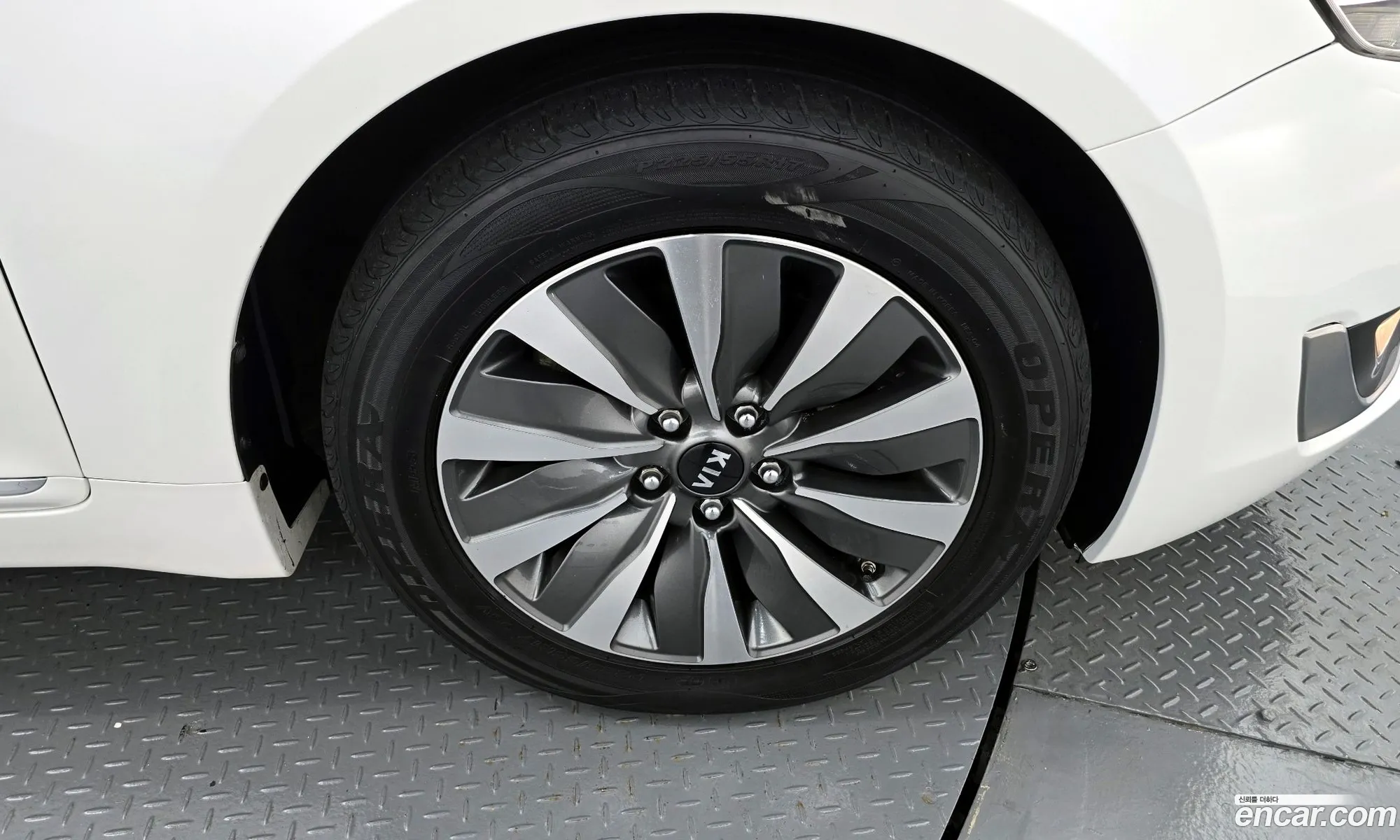 Kia K7 Hybrid 2014 — 14