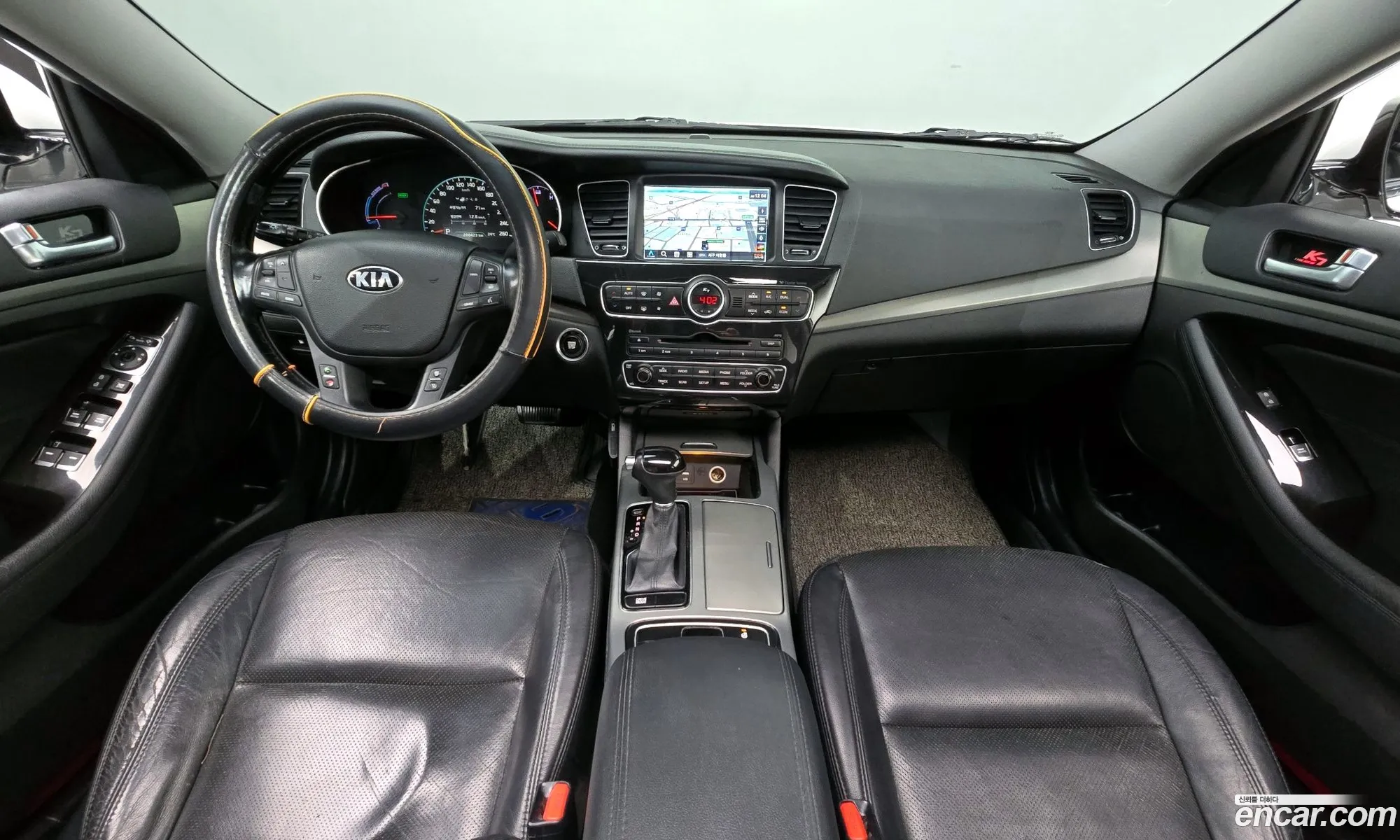 Kia K7 Hybrid 2014 — 17